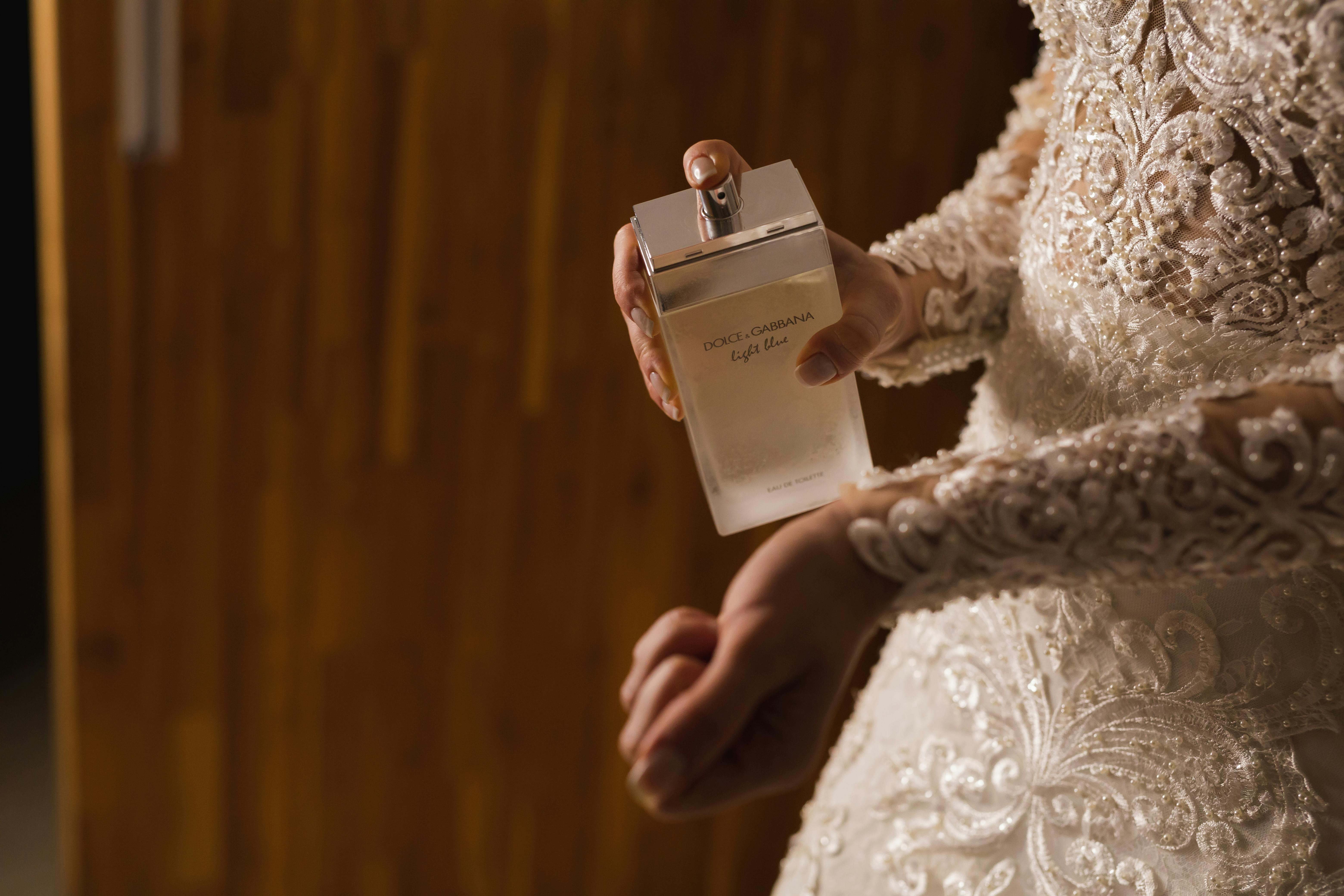 Lauren Sánchez in her Dolce & Gabbana wedding gown - jeff bezos wedding