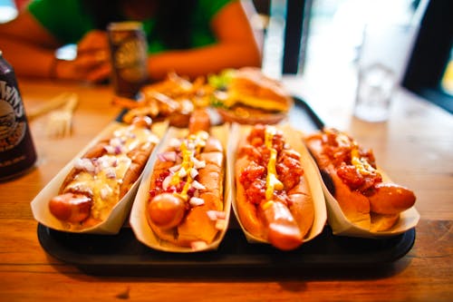 Free Photo En Gros Plan De Hot Dog Sur Des Sandwichs Stock Photo