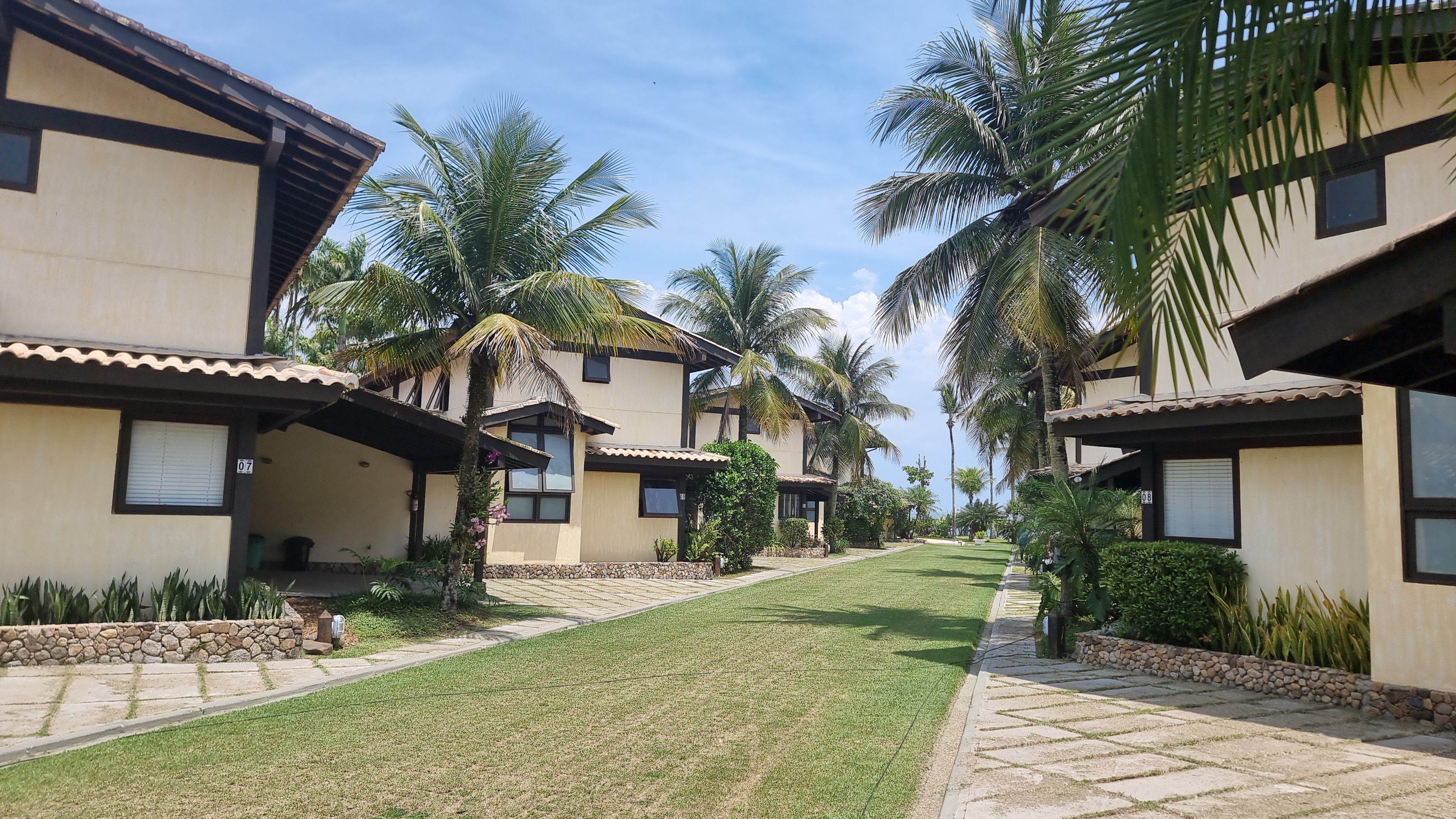 Villa Media Agua