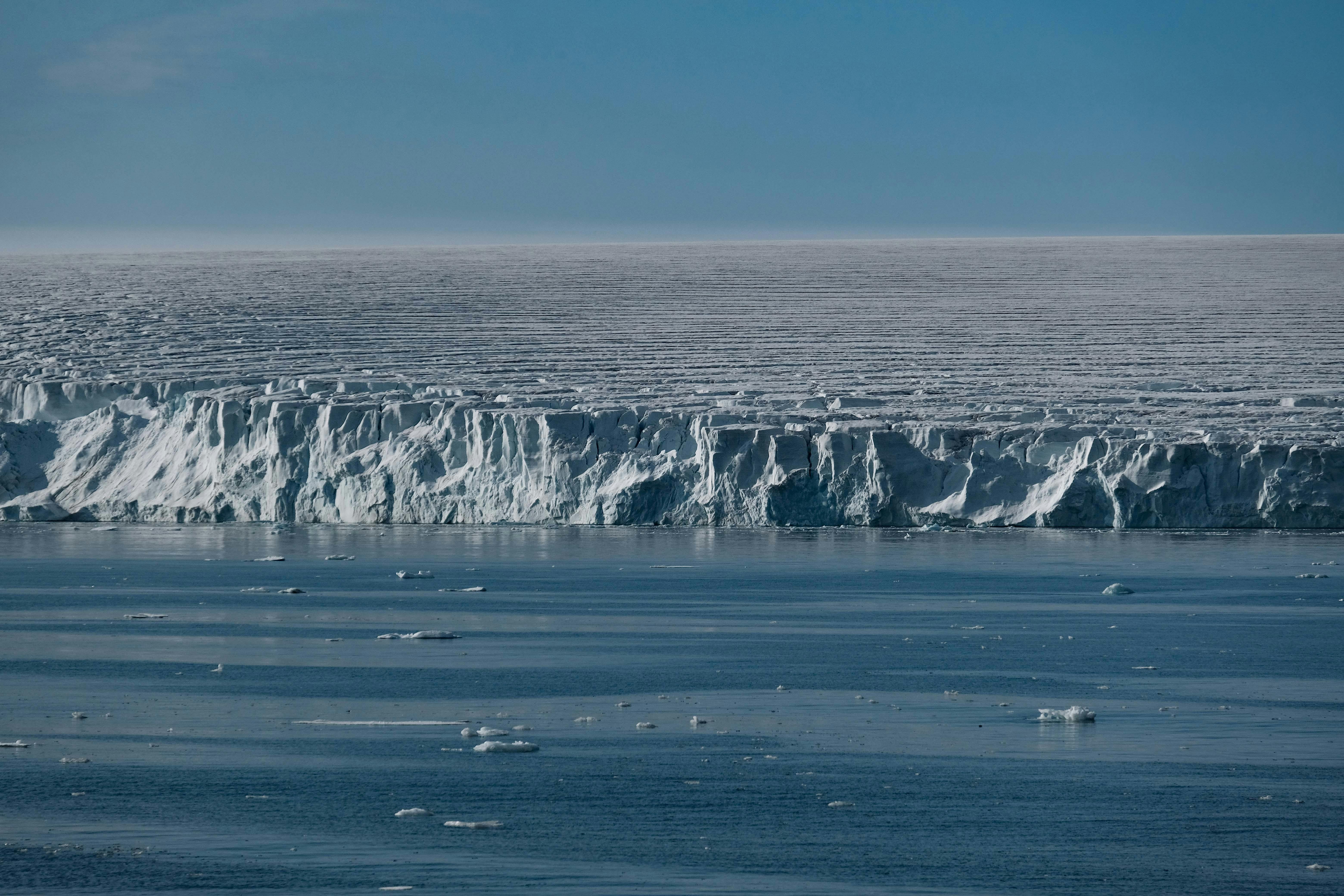 climate resilience, sea level rise, drought mitigation, ecosystem restoration, climate policy, Climate adaptation — Photo by 