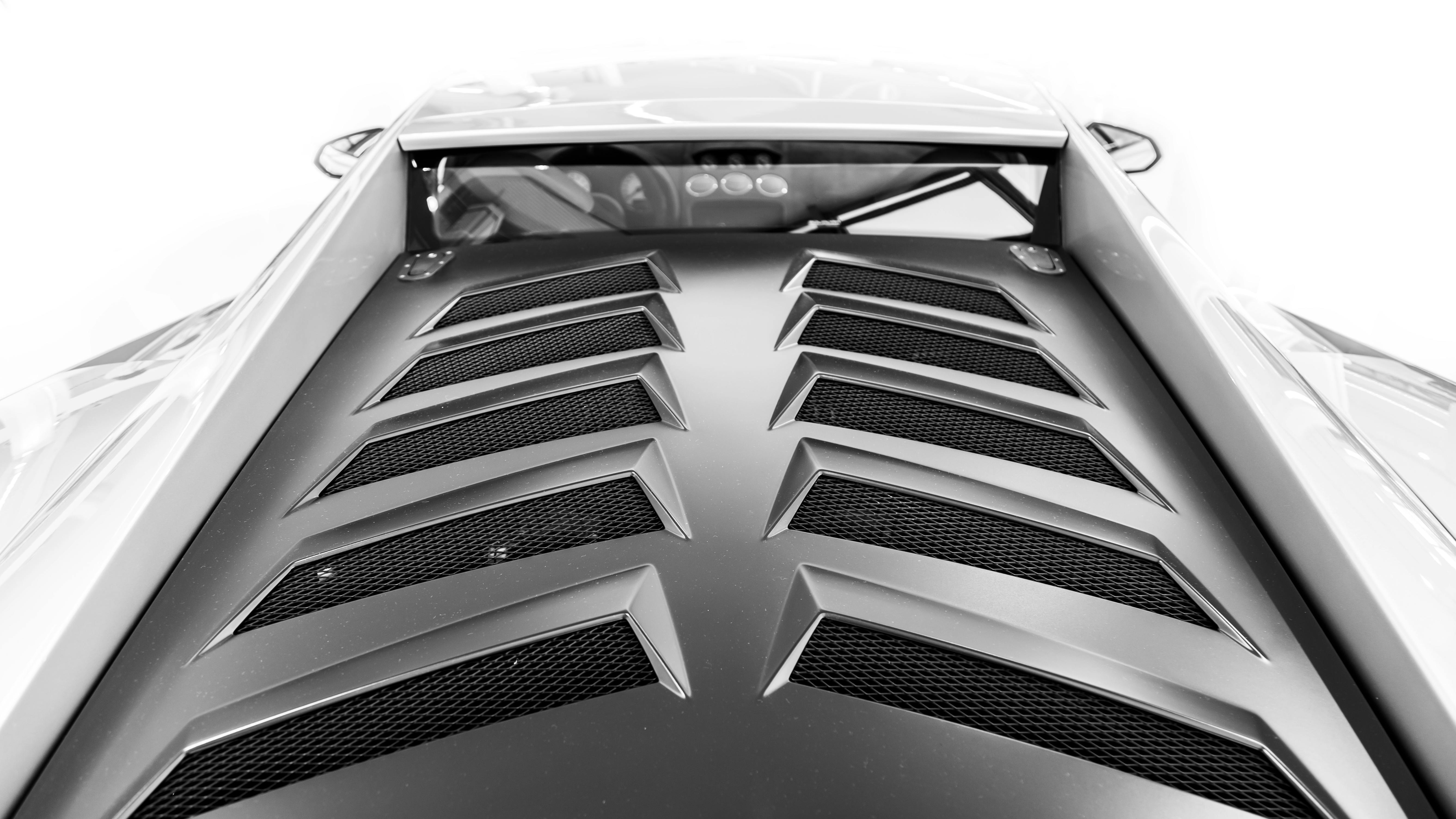 Hood vents on a modern vehicle showing airflow design