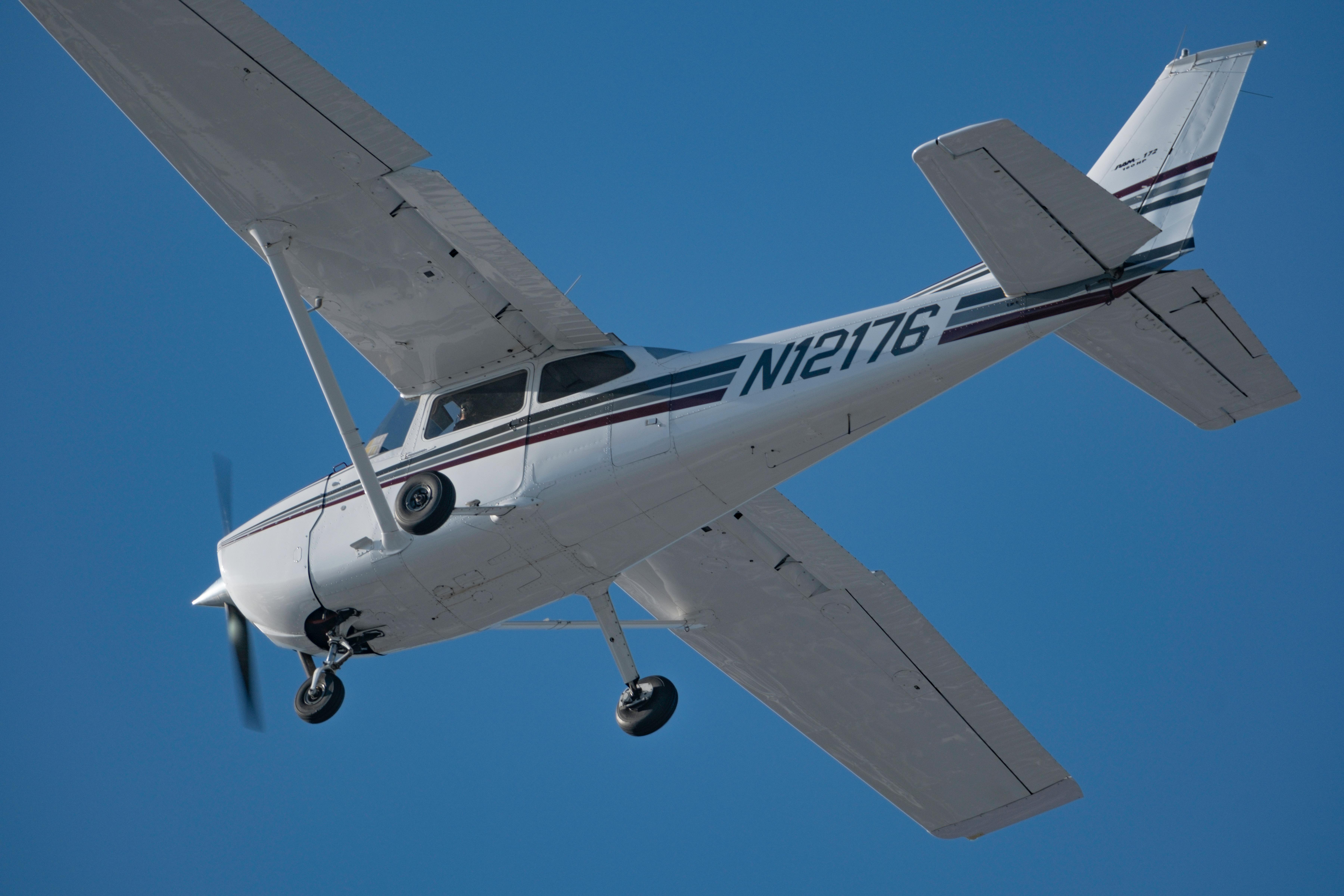 General Aviation Market Outlook: Private Air Travel Demand and Growth Opportunities — Photo by Arian Fernandez on Pexels