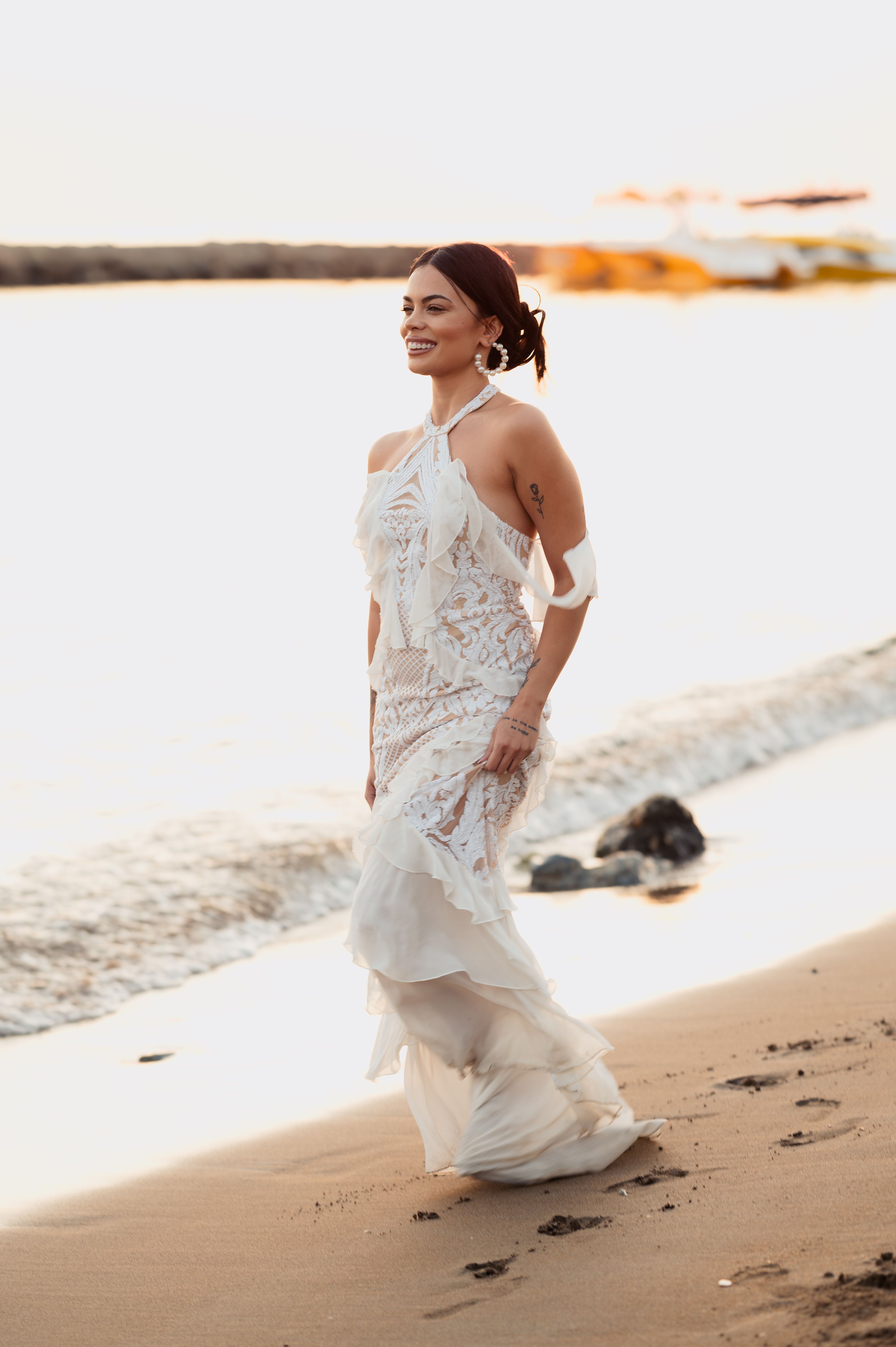 princess polly baby blue dress Looking for a knitting pattern for a summer/beach dress like this. I can  only find crochet patterns but I can't crochet :( : r/knitting
