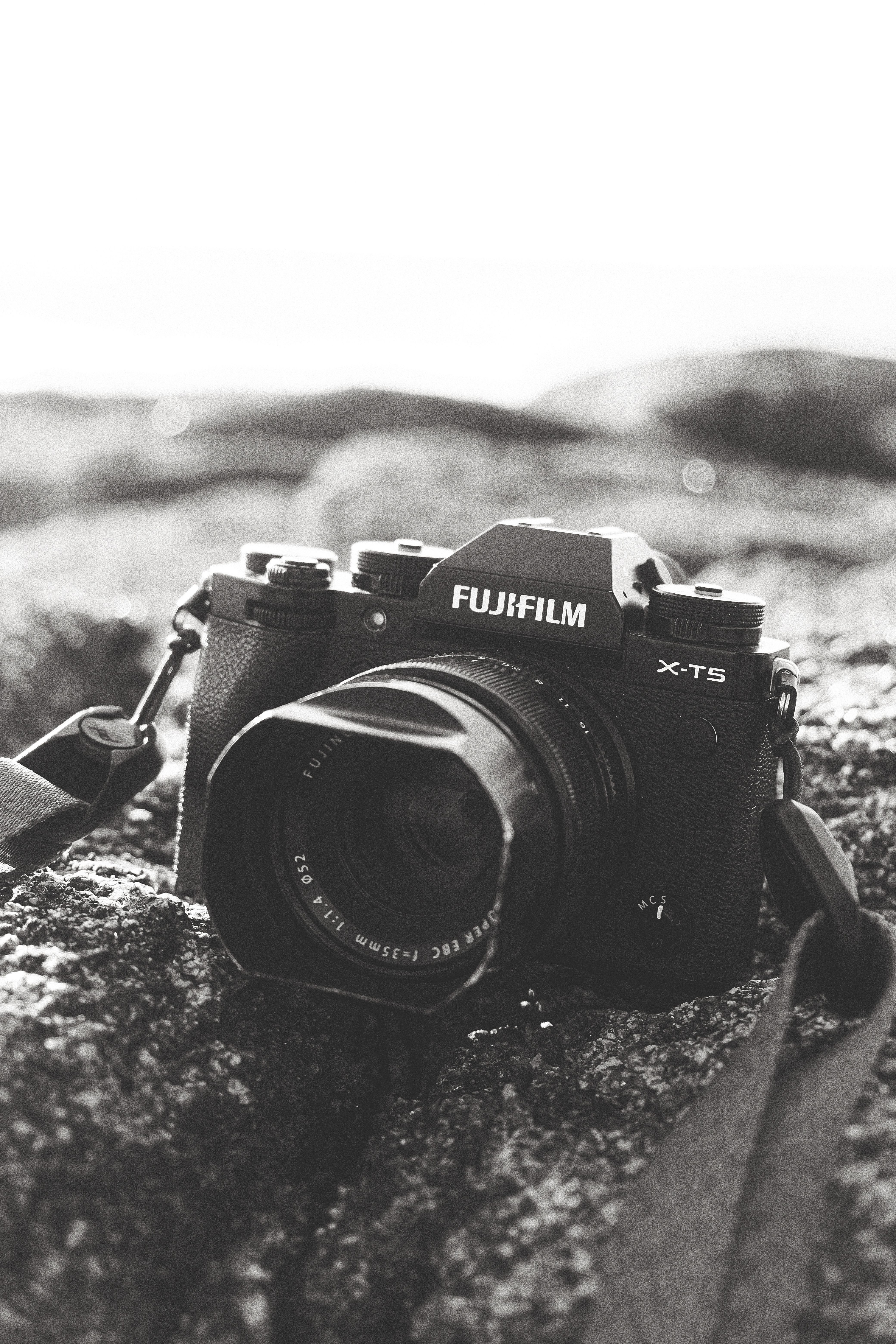 Fujifilm Review: The Instant Noodles Ideology and Flex Design