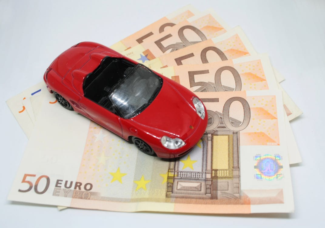 おもちゃ おもちゃの車 お金の無料の写真素材 おもちゃ おもちゃの車 お金の無料の写真素材