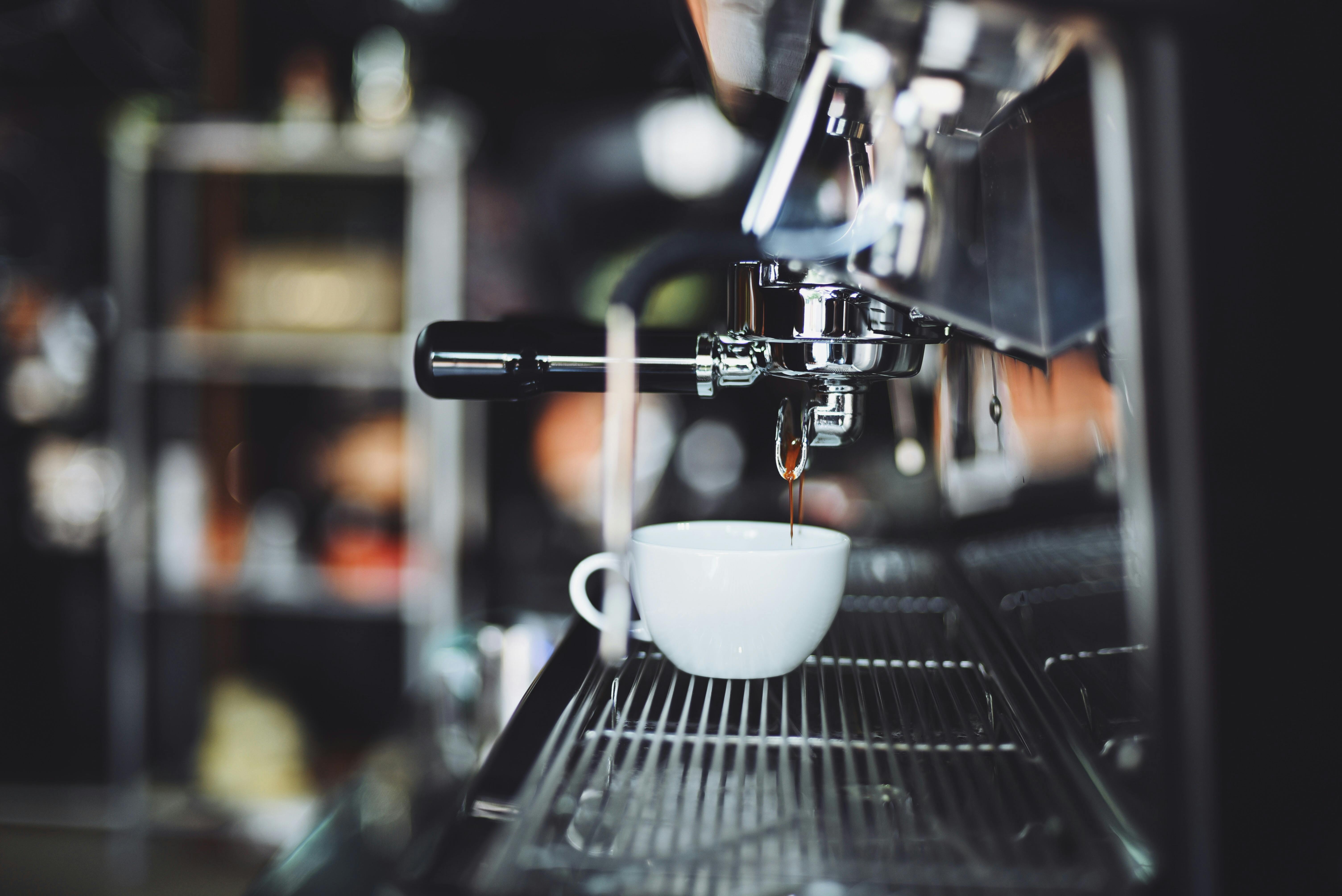 31+ Thousand Coffee Brew Equipment Royalty-Free Images, Stock Photos &  Pictures