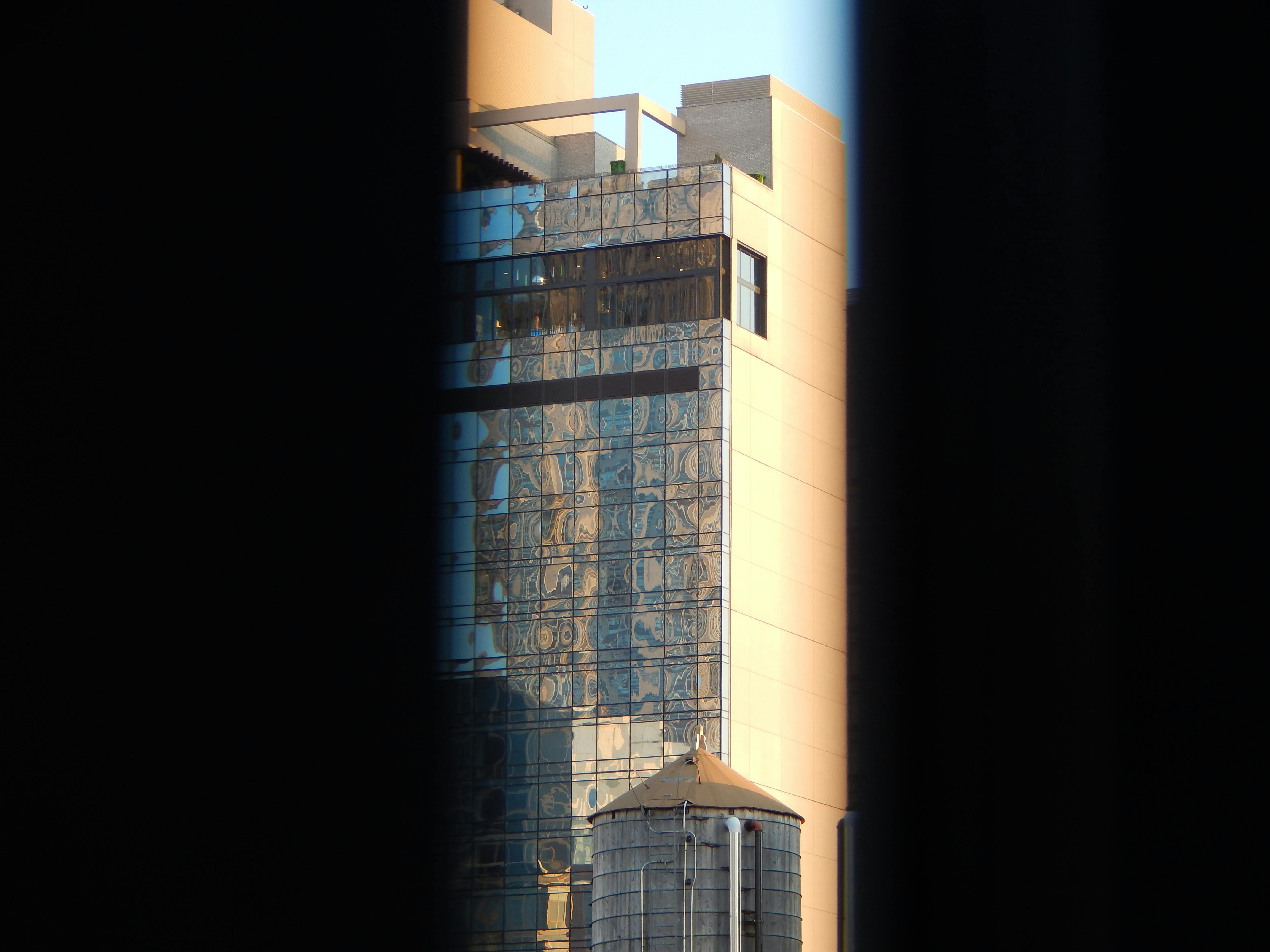 Crowell &amp; Moring Continues Growth in Brussels with Addition of Privacy and Cybersecurity Partner Lauren Cuyvers — Photo b