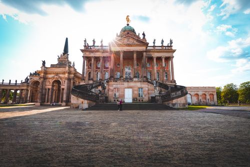 Free Elegant Baroque architecture with intricate details under bright sunlight in a historical setting. Stock Photo