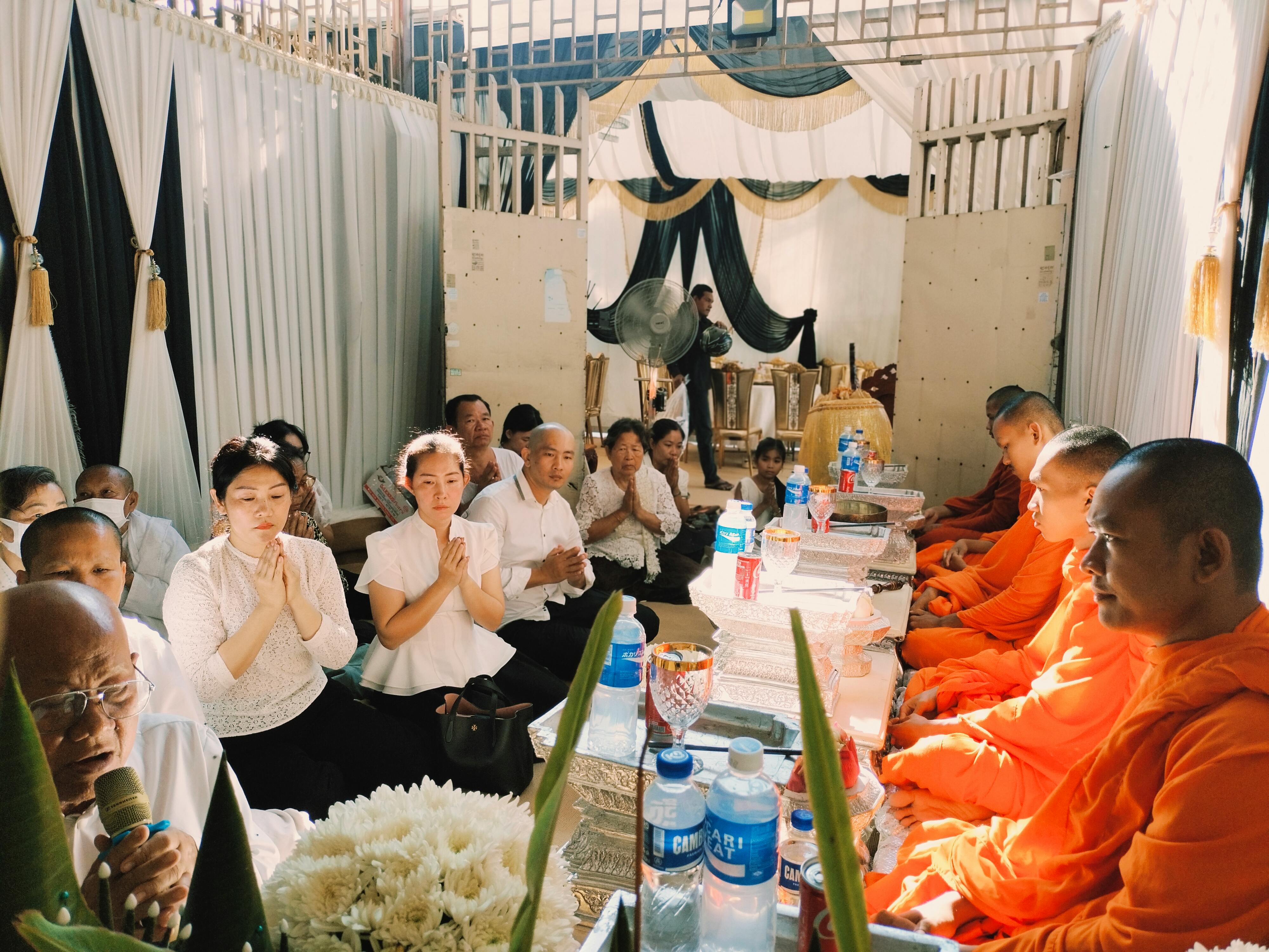 A Guide To A Proper Buddhist Funeral