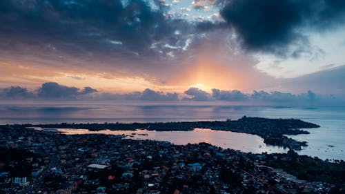 Cảnh Quan Thành Phố Từ Trên Cao Trong Giờ Vàng