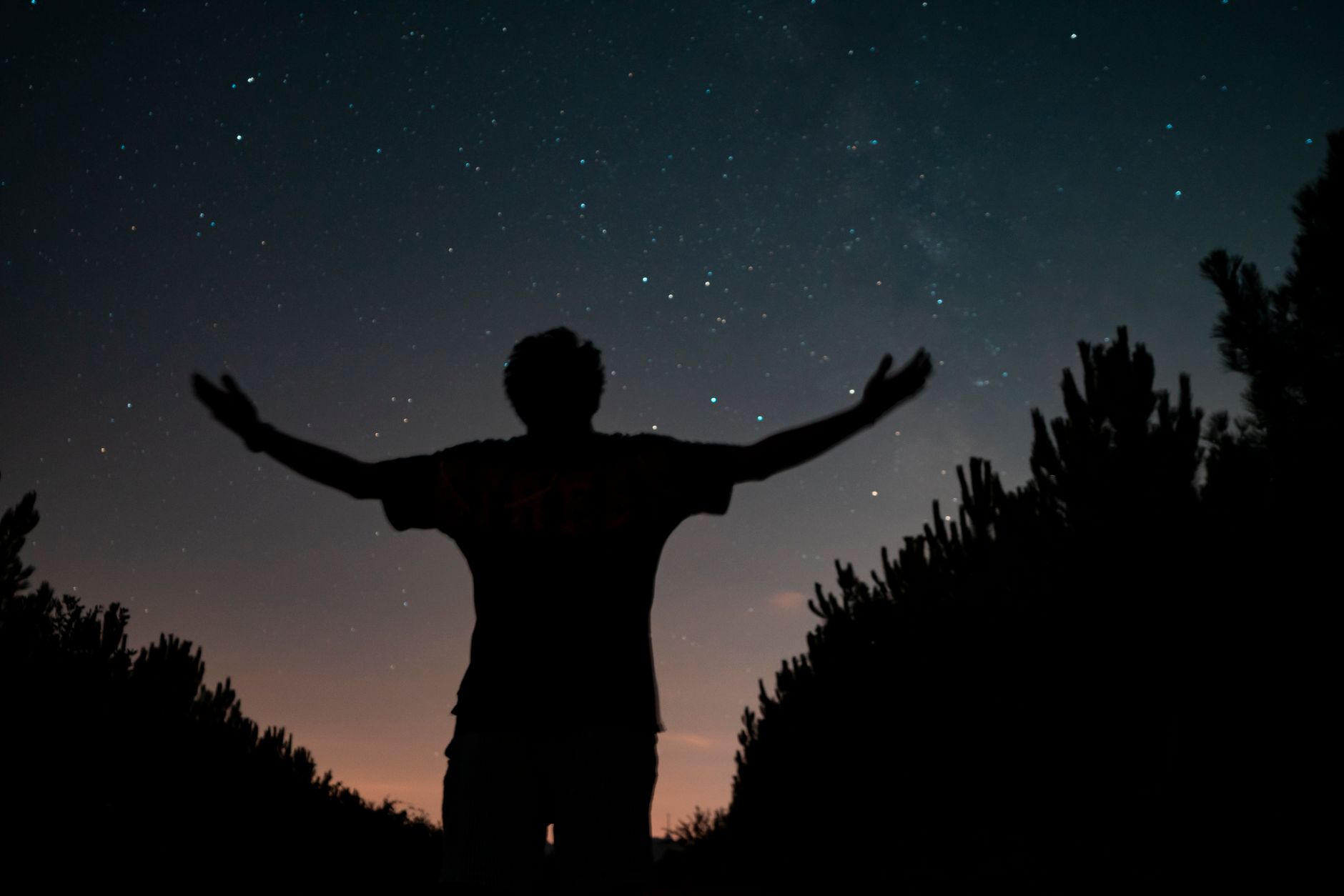 Geheimnisvoller Himmel & Nacht – Weltraum Hintergrundbild