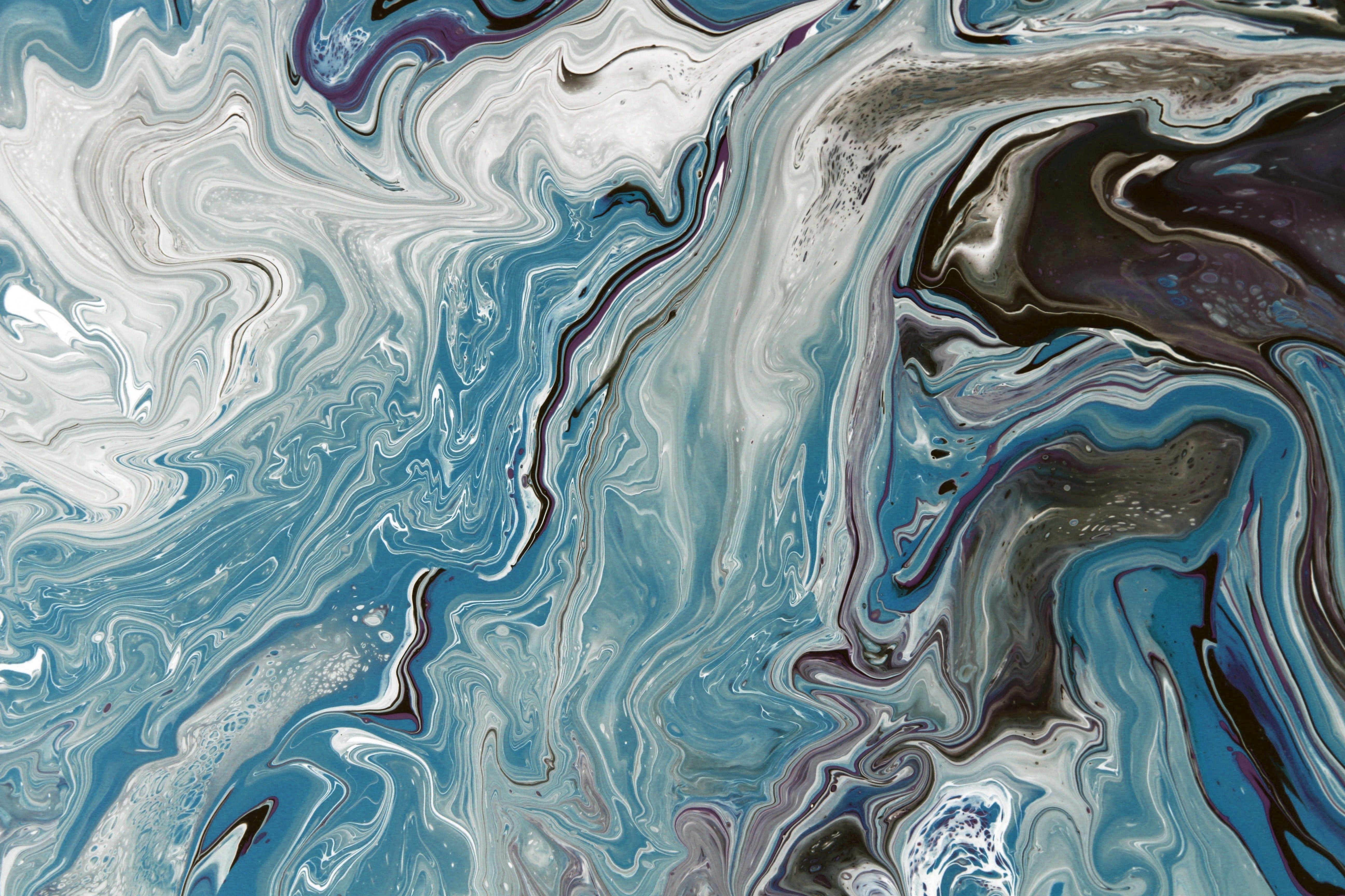 Abstract Blue and White Fluid Art Design · Free Stock Photo