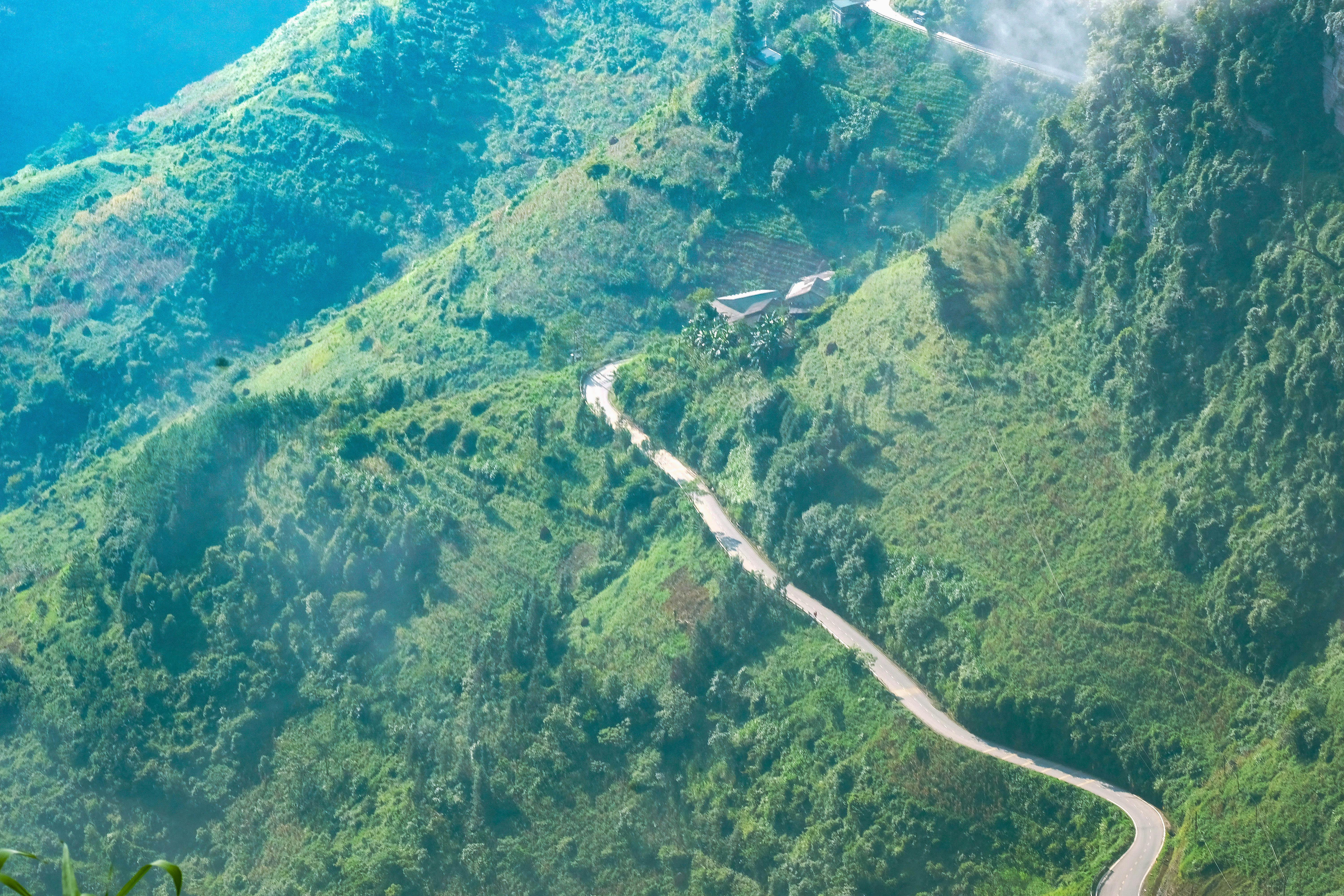 A stunning aerial view of the lush green mountains in Hà Giang, Vietnam.