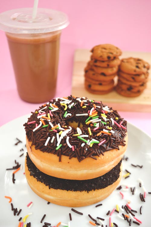 Free Shallow Focus Photo Of a  Doughnut Stock Photo