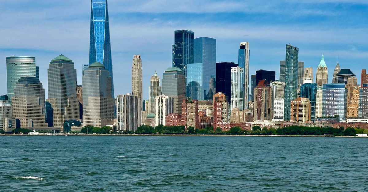 Why the United Arab Emirates and the United States lead in millionaire migration Why the United Arab Emirates and the United States lead in millionaire migration