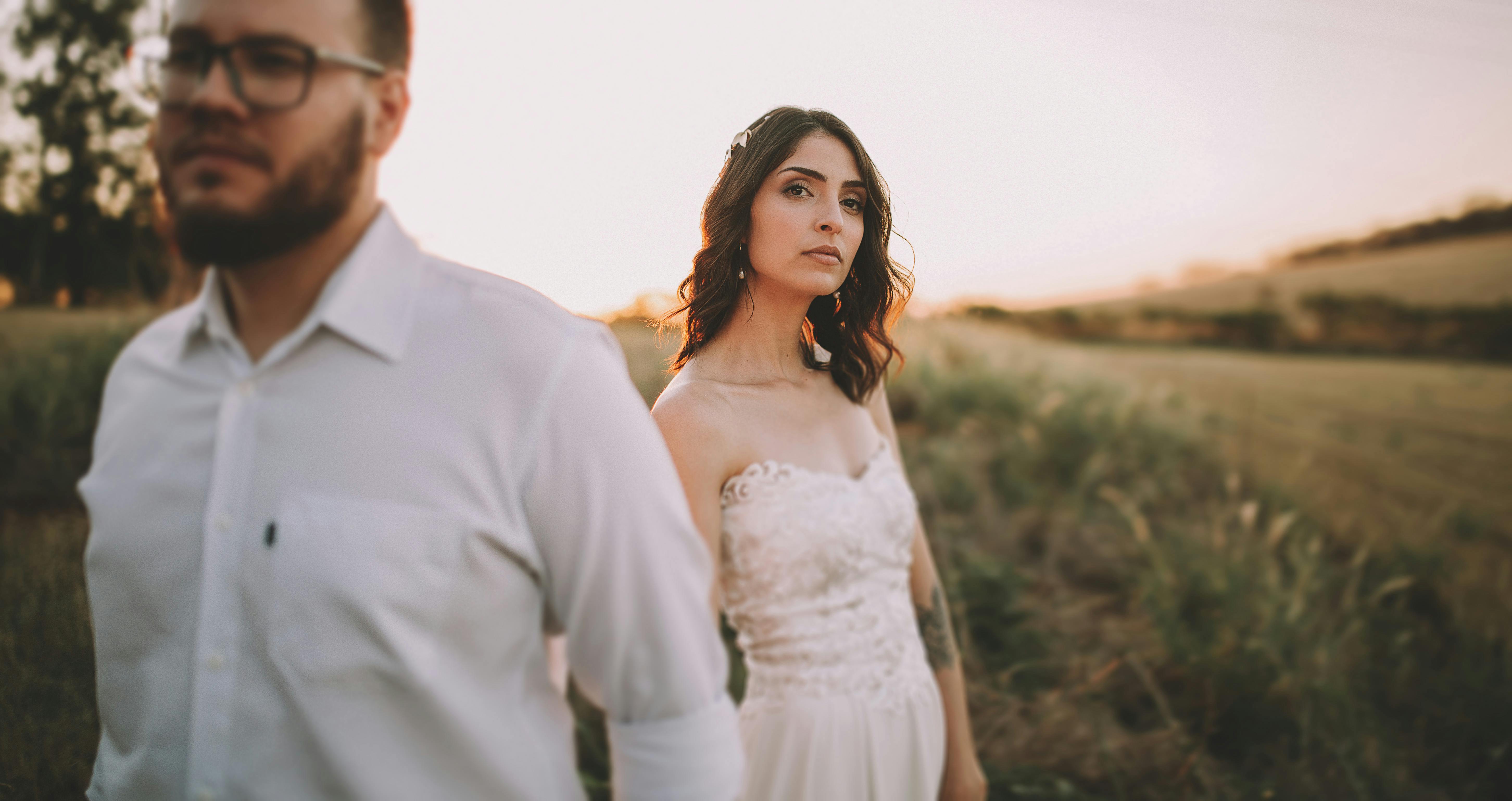 bride-and-groom-free-stock-photo