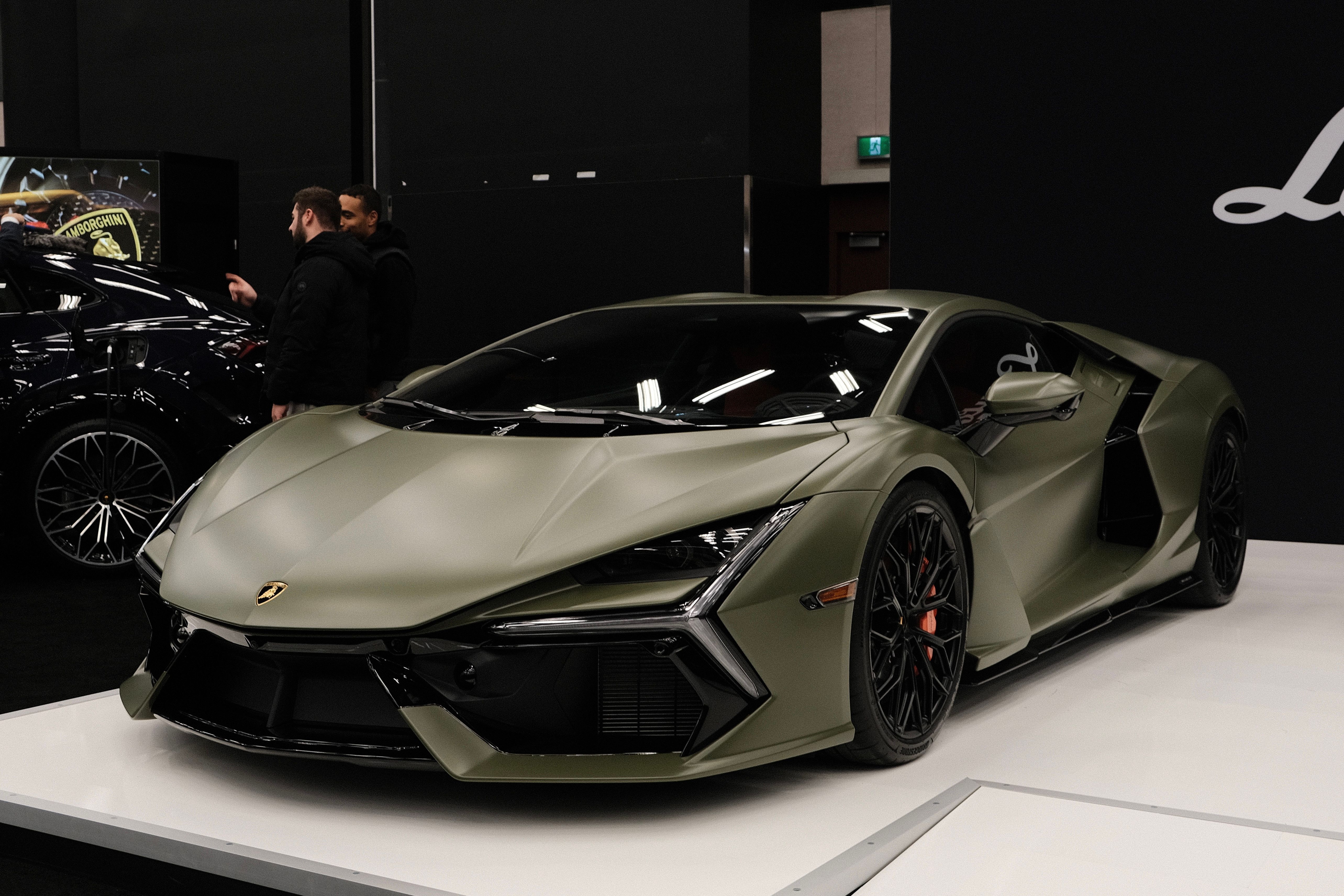 Sleek Lamborghini Display at Auto Show · Free Stock Photo