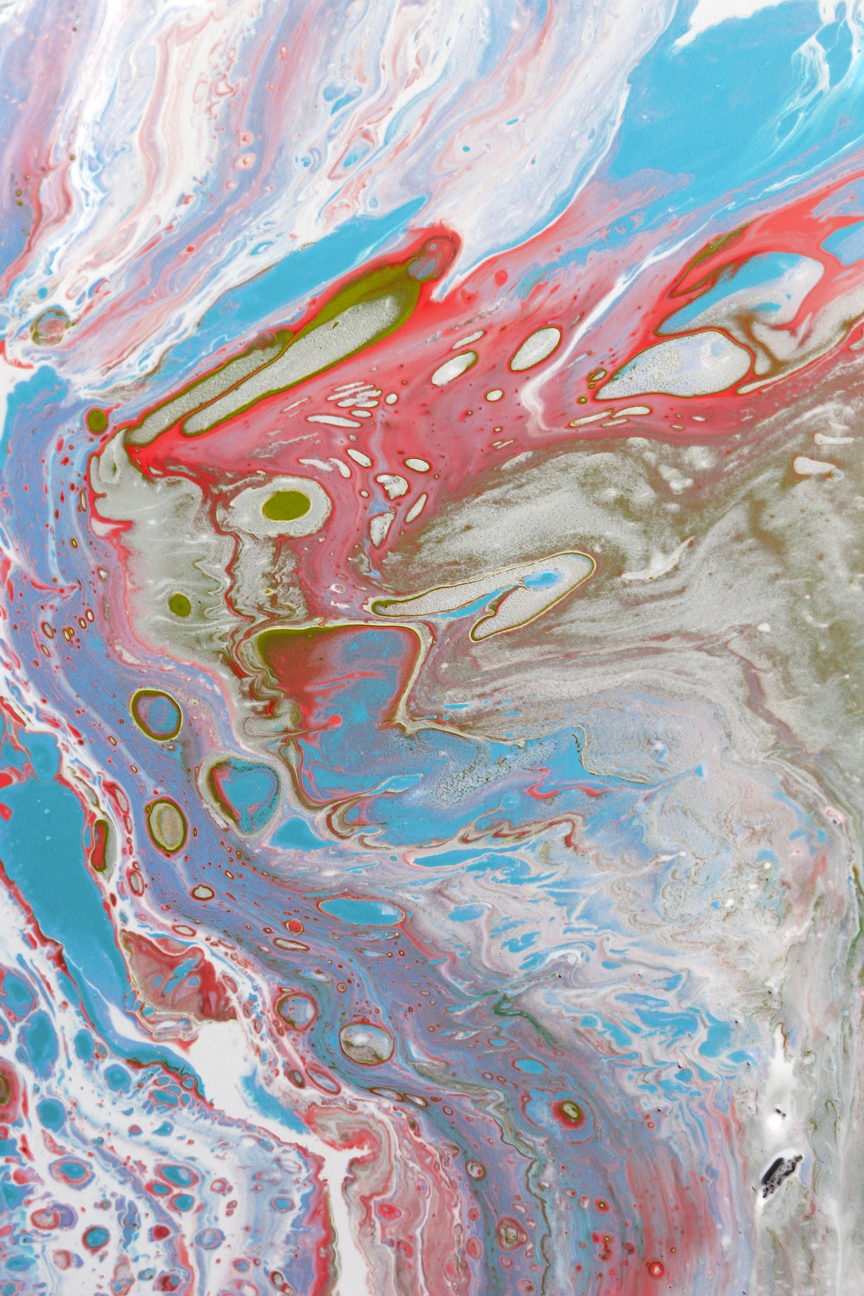 Vibrant Abstract Fluid Art with Bold Colors · Free Stock Photo
