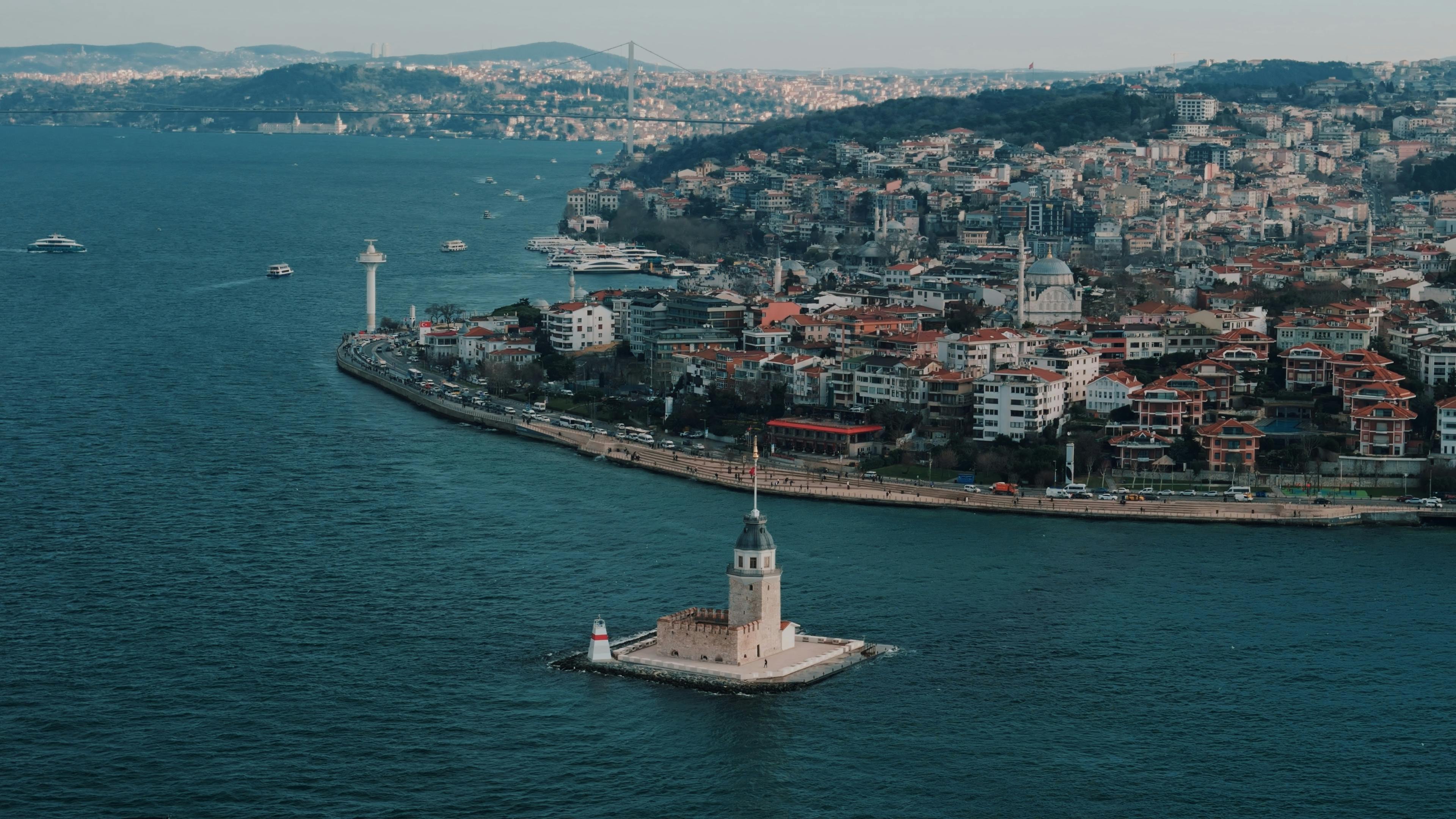 Boğaz İltihabına İyi Gelen Besinler: Hangi Gıdalar Şifa Sağlar?