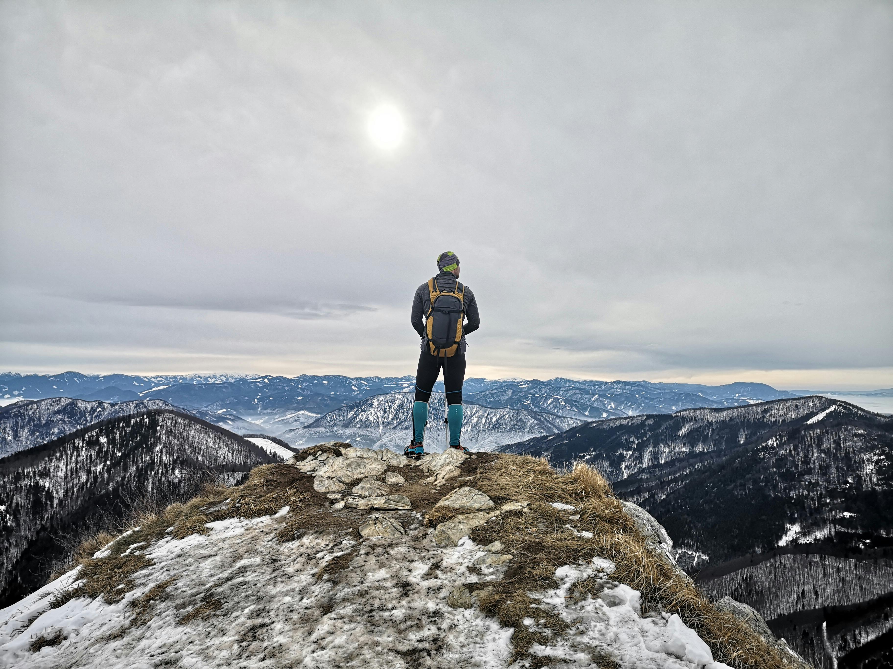 gear reviews — Photo by Viliam Kudelka on Pexels