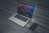 Laptops & MacBooks