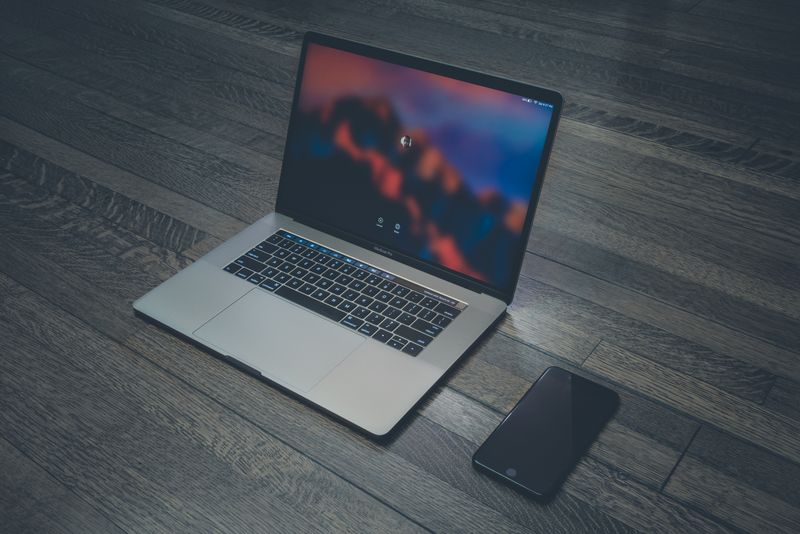MacBook Air 13" M3 8GB/256GB Midnight (Pre-Owned)
