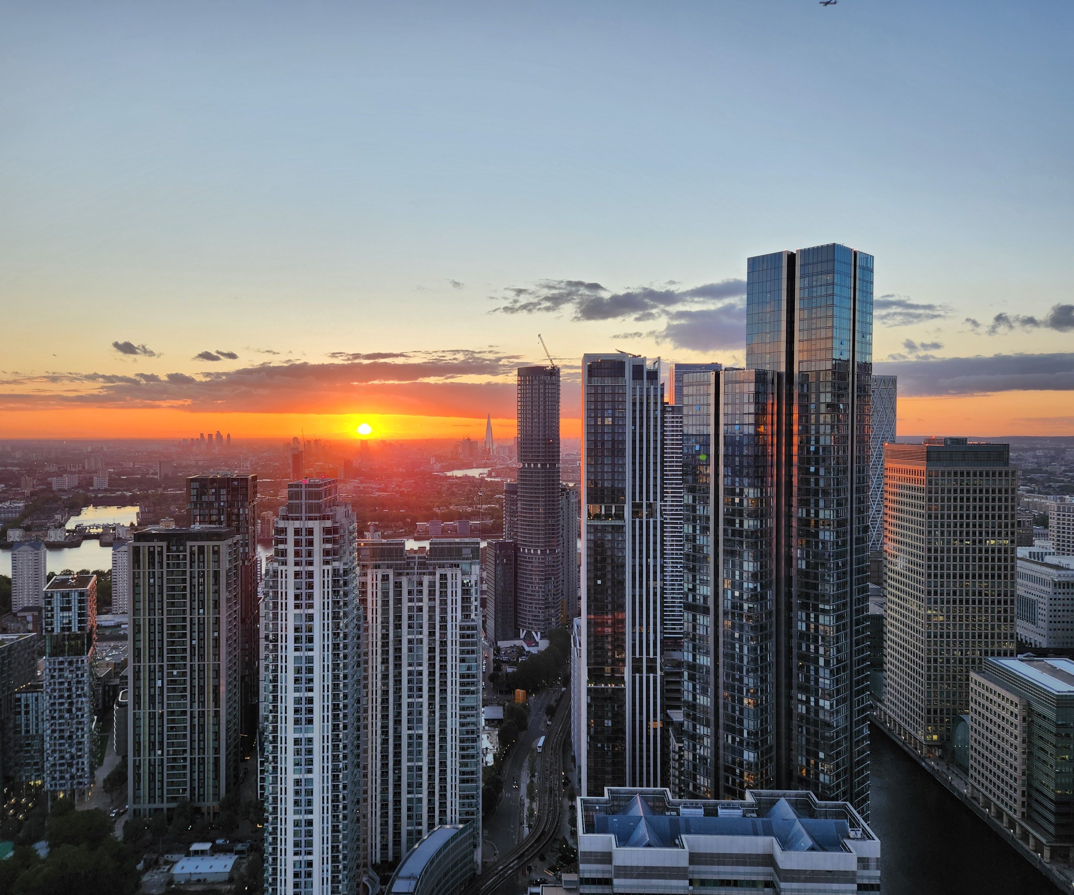 Canary Wharf Skyscrapers at Sunset · Free Stock Photo