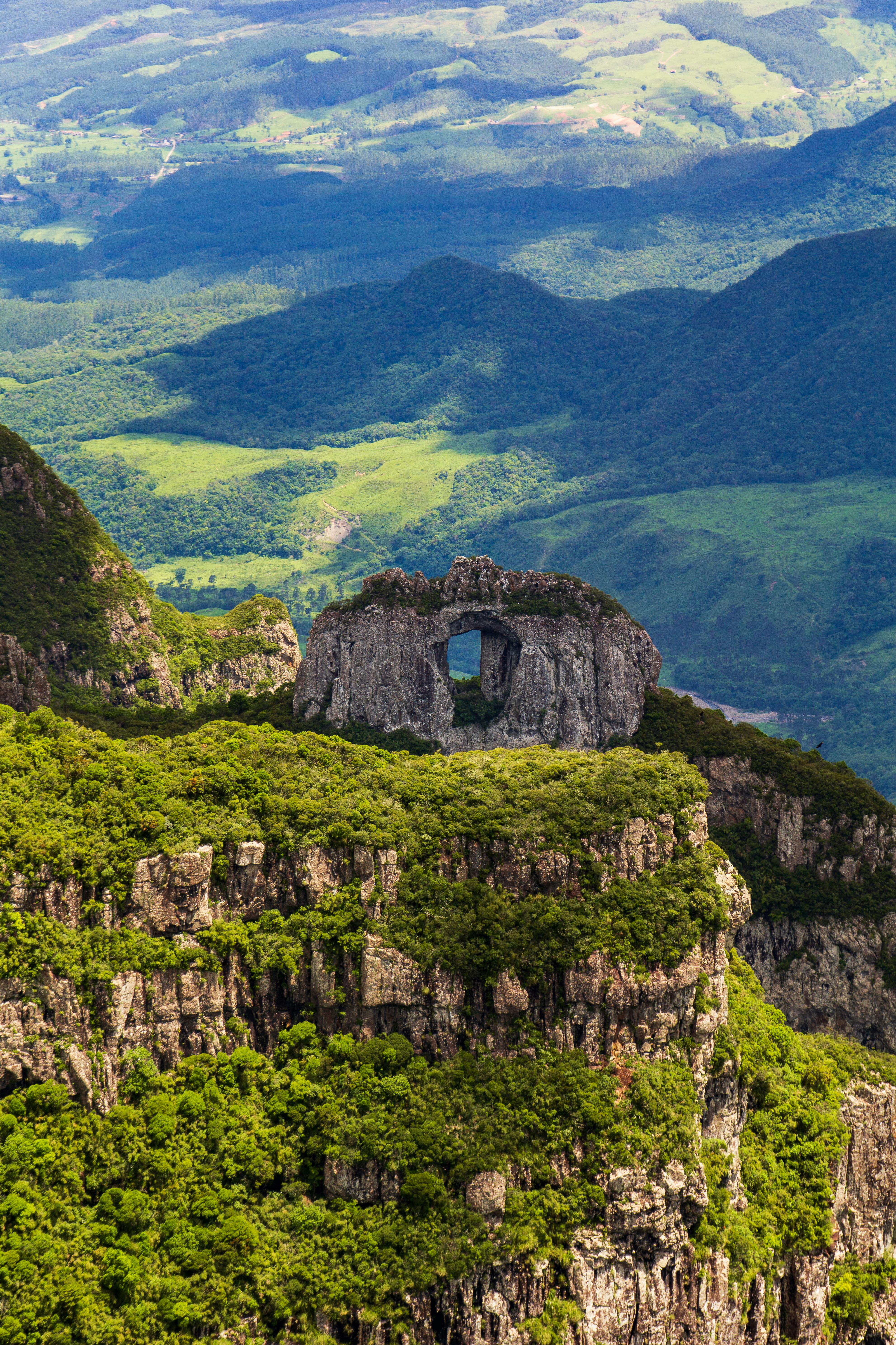 Paisagem brasileira remete ao espírito da seleção rumo à Copa do Mundo