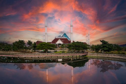 Free                 waduk moordekraft                Stock Photo