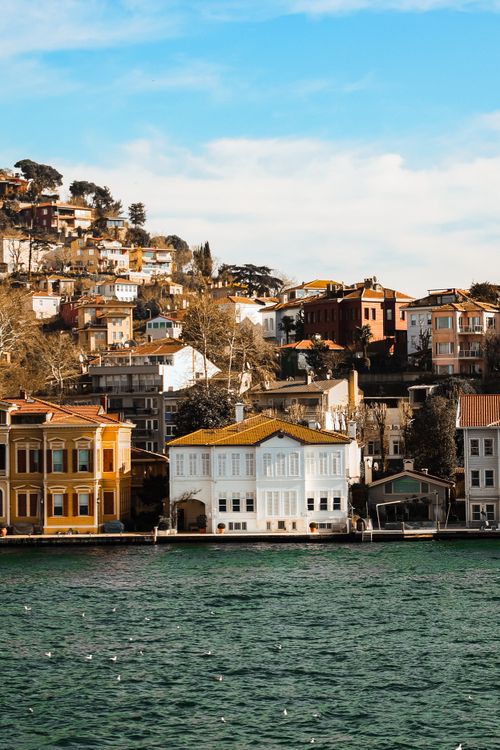 Free Picturesque waterfront houses along the Bosphorus in Istanbul on a sunny day. Stock Photo