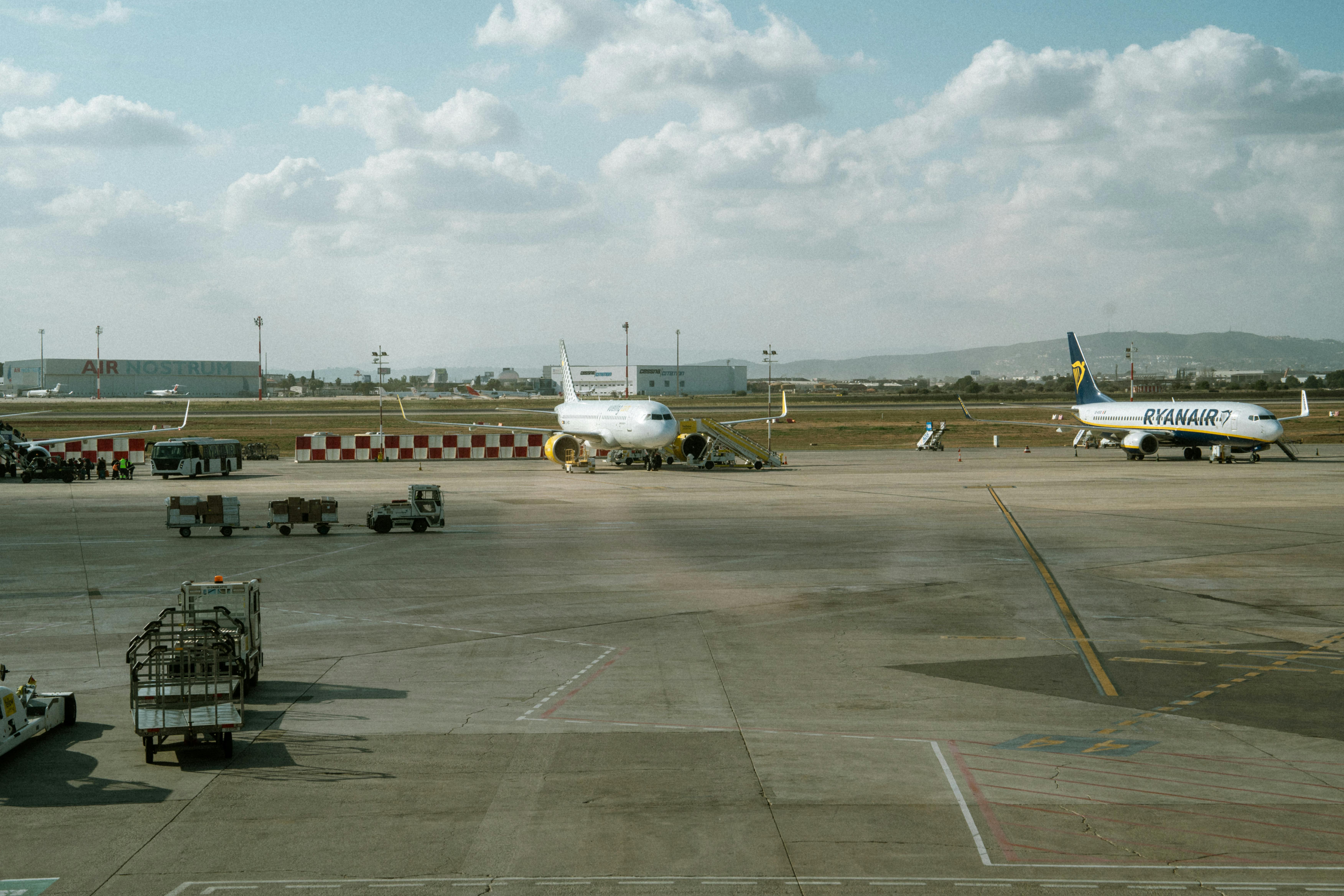 Bi-County Airport Board retains firm to conduct national search for new director — Photo by Noland Live on Pexels