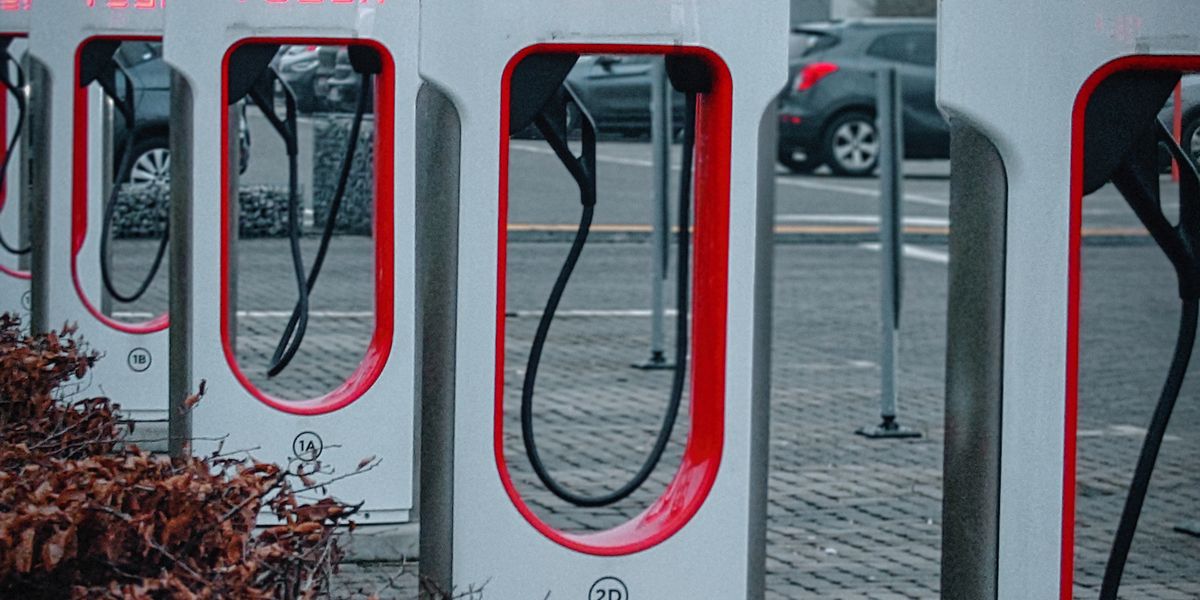 Can a Non-Tesla Charge at a Tesla Charger? (2026 Guide)