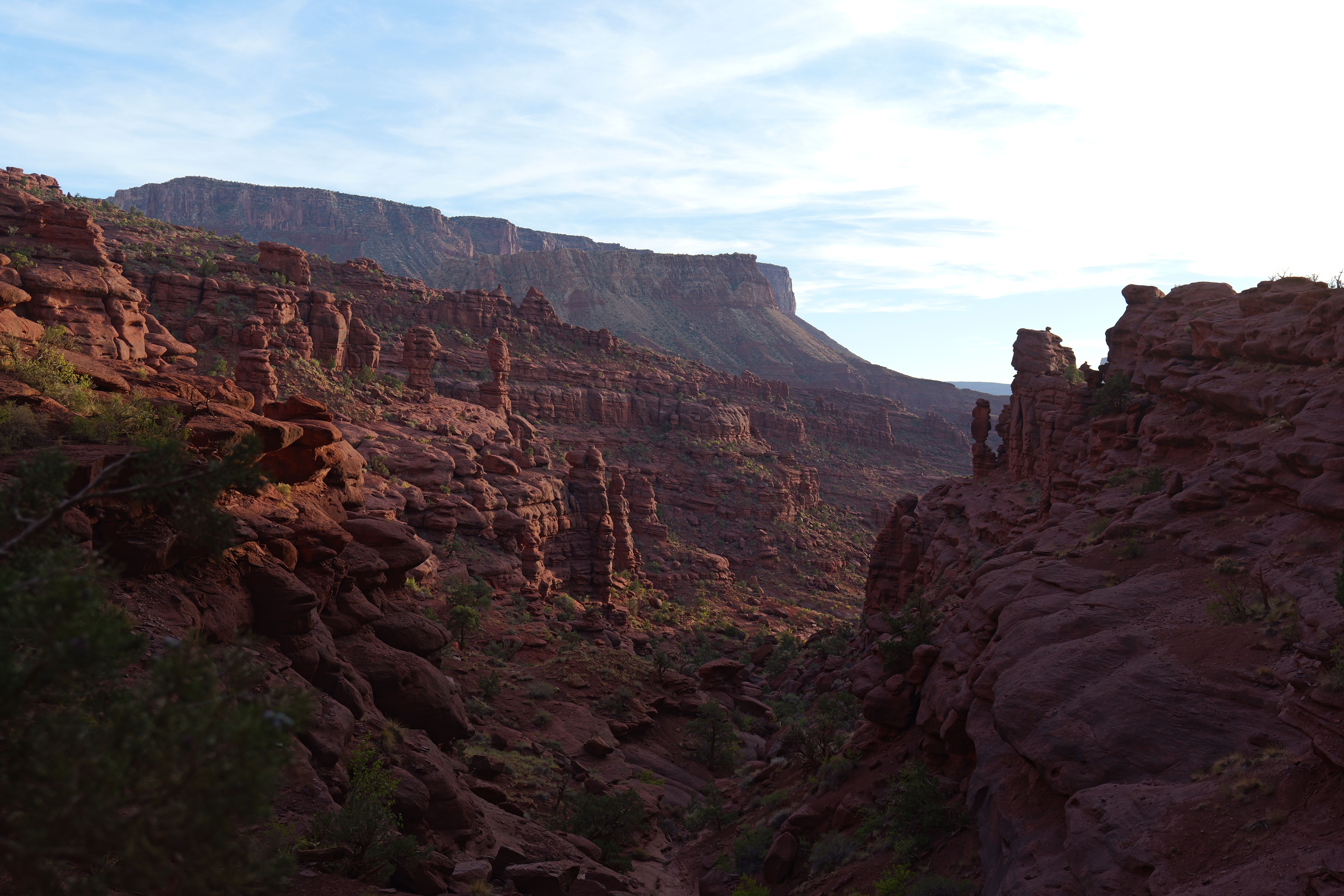 Majestic Red Rock Canyon Landscape View · Free Stock Photo