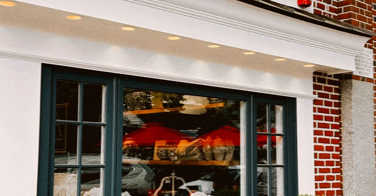 Charming Antique Shopfront with Outdoor Decor · Free Stock Photo