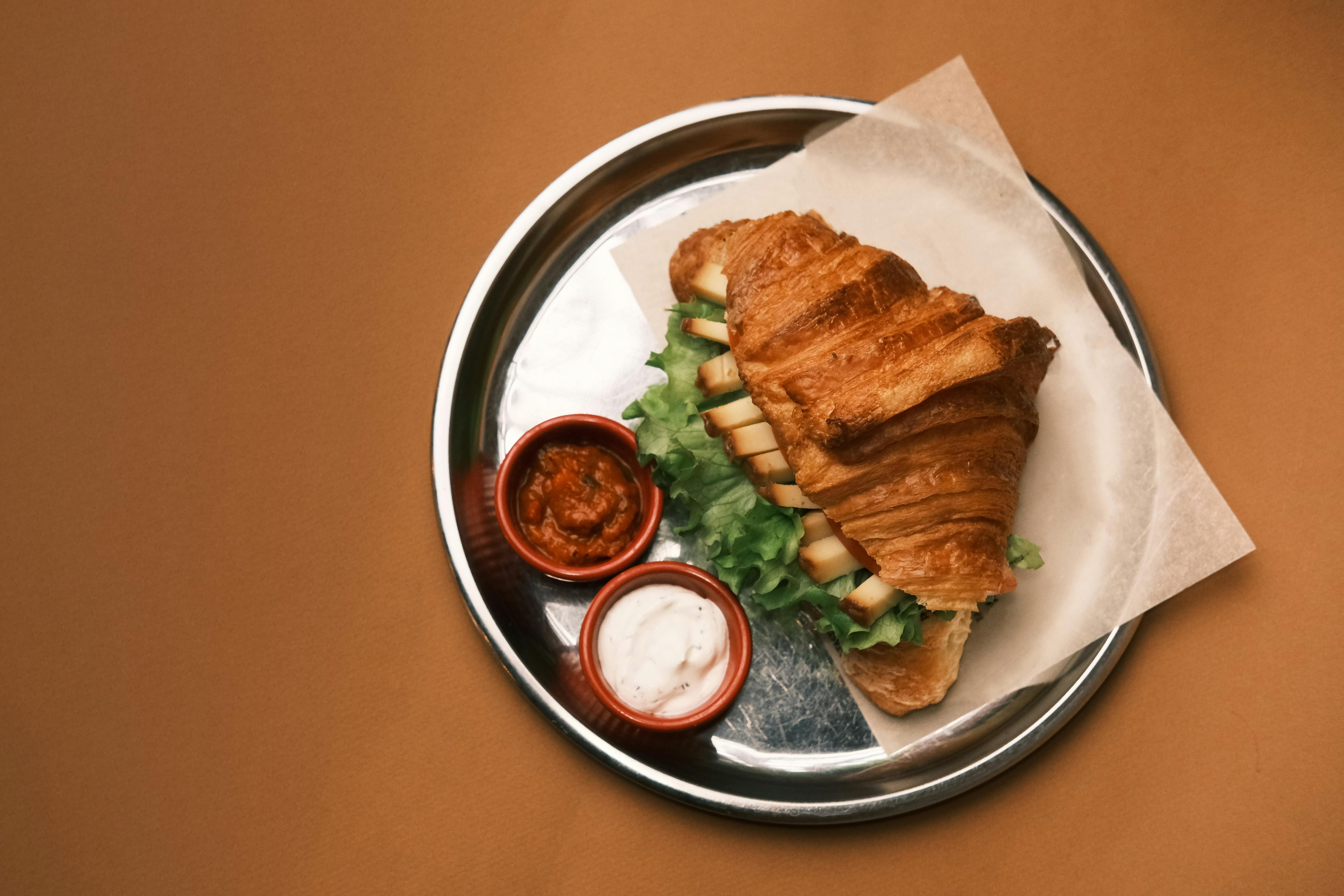 Locally Sourced Ingredients: Uncover the Secret Behind Mouthwatering Flavors