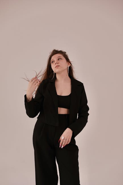Lookbook : 5 idées de tenues avec des bijoux tendance à Paris