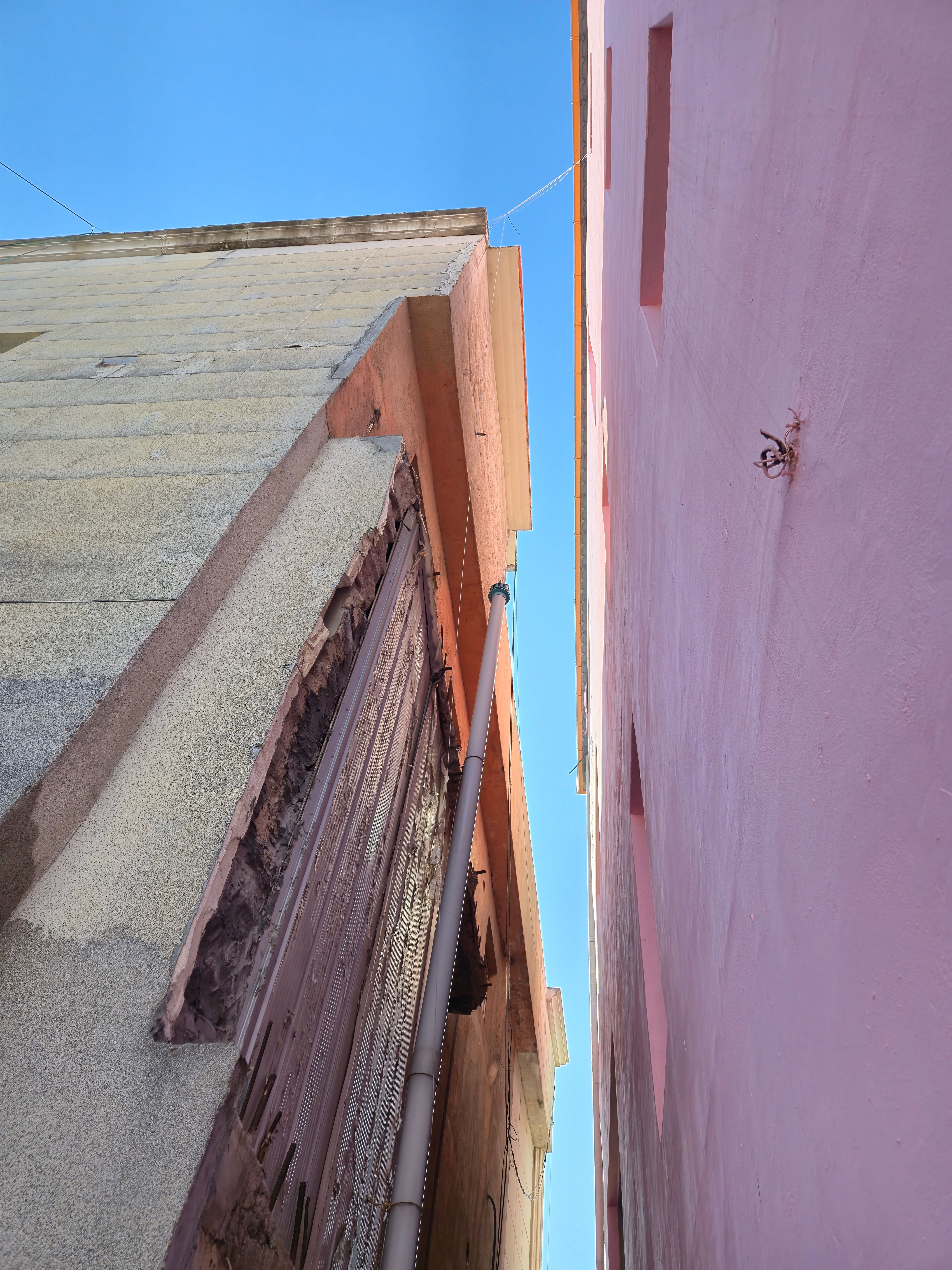 Riser Plaster Photos, Download The BEST Free Riser Plaster Stock Photos ...