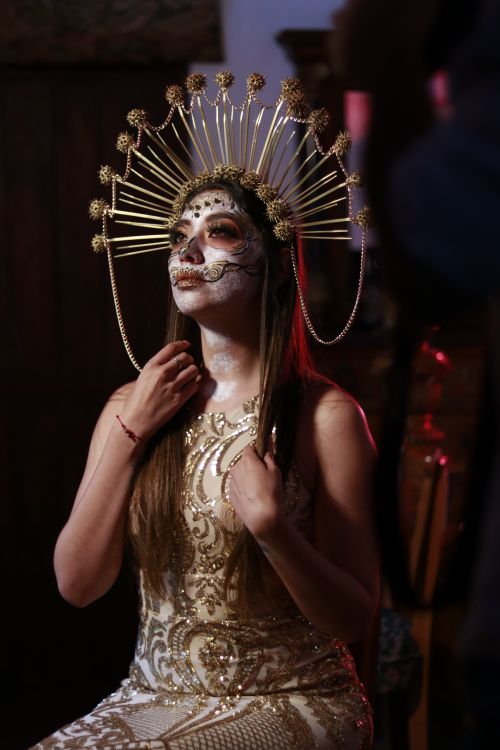 Free A woman in intricate Dia de los Muertos makeup and costume, Puebla, Mexico. Stock Photo