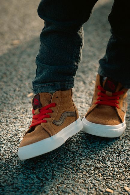 Velora Kids Canvas Shoes - photo 1