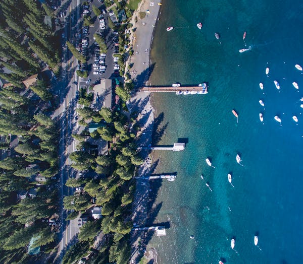 Best Bars in Lake Tahoe | Top Lake Tahoe Bars & Nightlife Guide