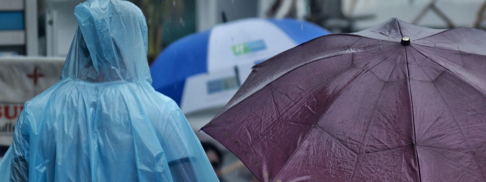 Rainwear, Ponchos & Aprons