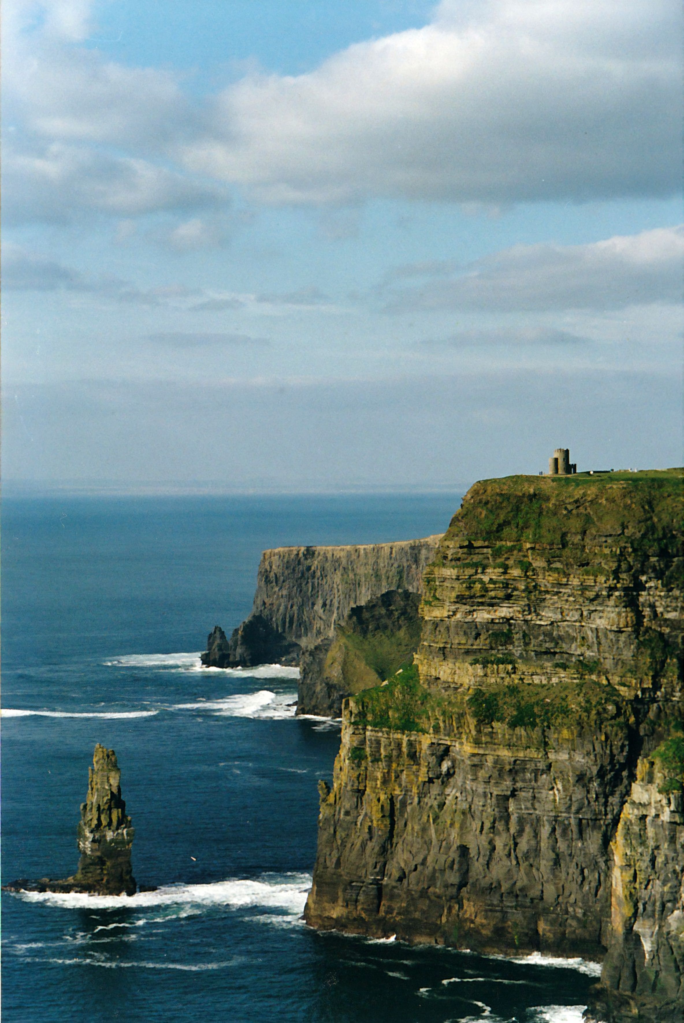 Acantilados De Moher Acantilado En La República De Irlanda · Foto de ...