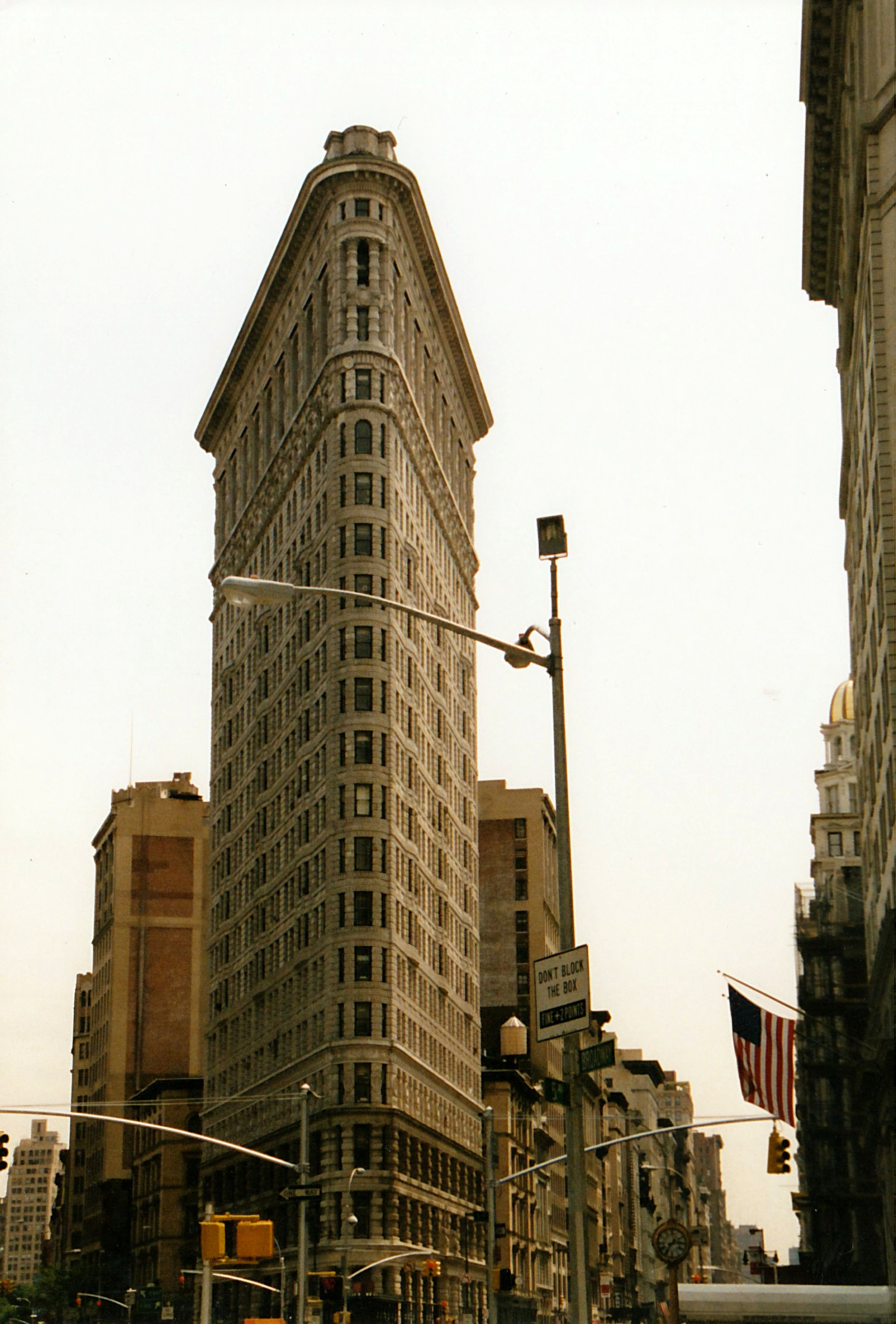 Flatiron Building in New York City Skyline · Free Stock Photo