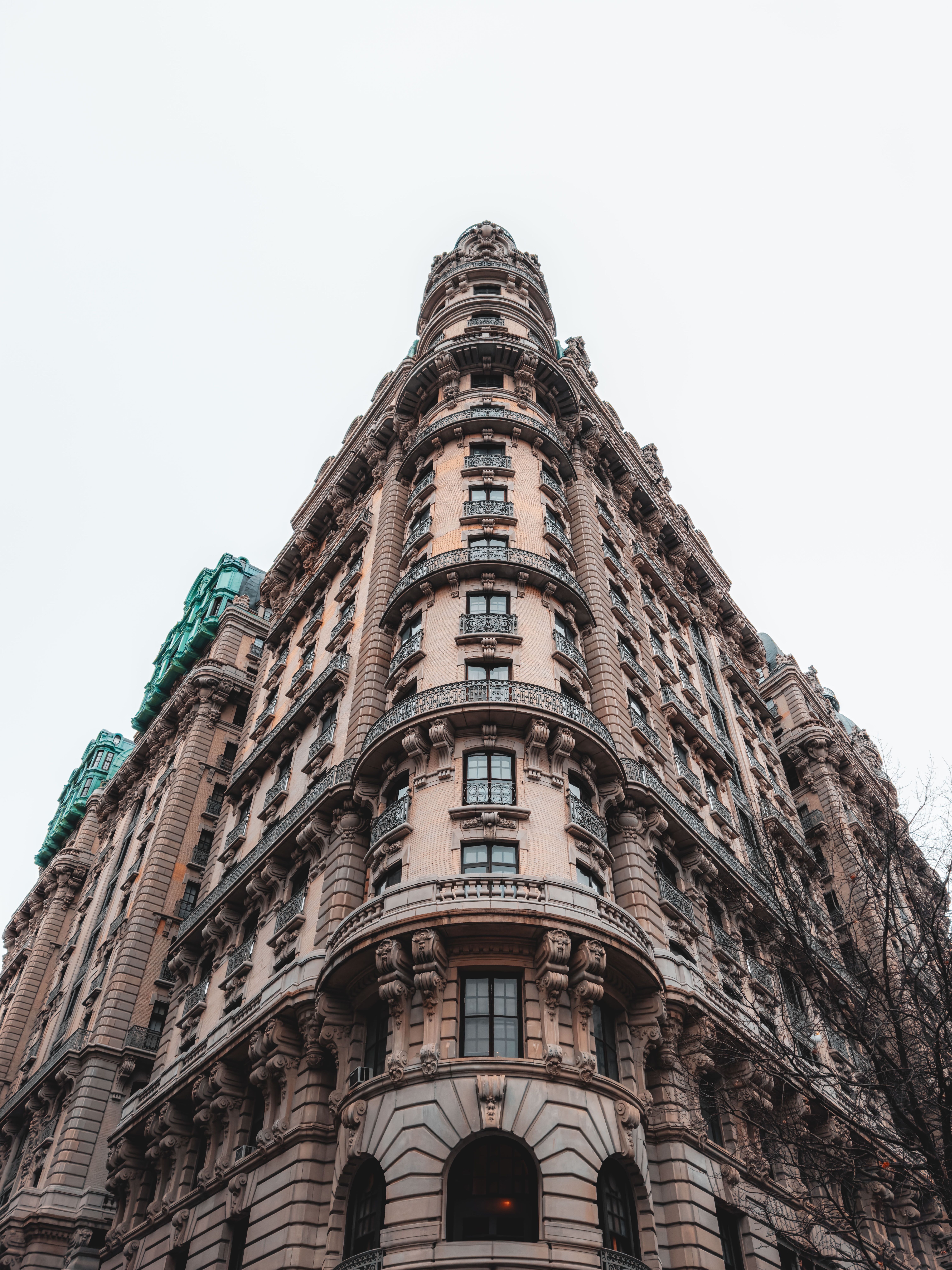 Majestic Neo-Renaissance Building Architecture · Free Stock Photo