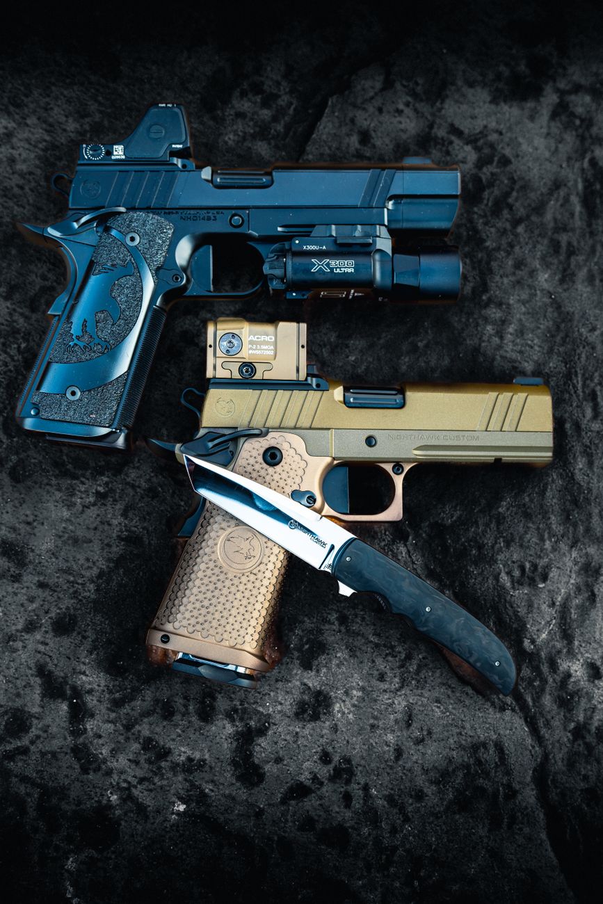 How to Choose a Weapon Light That Fits a Gun