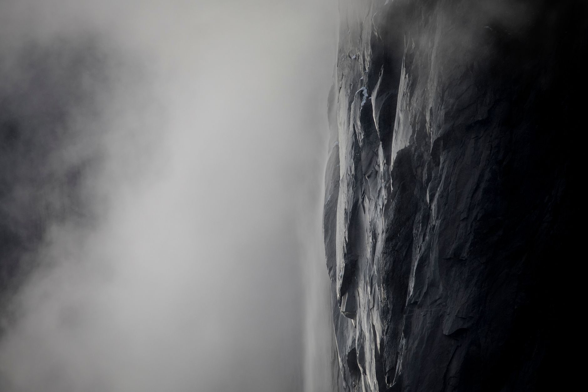 Angel Falls Venezuela: Surga Tersembunyi Air Terjun Tertinggi Dunia