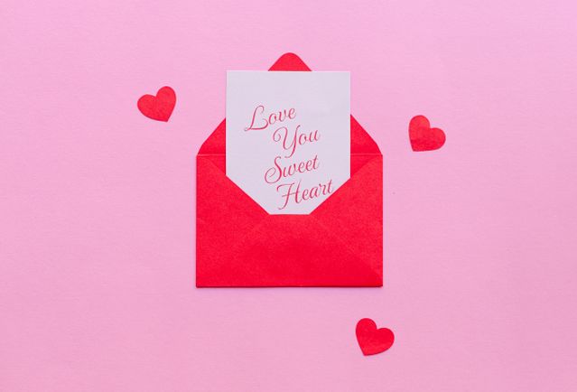 Online dating: starting a conversation on a niche platform