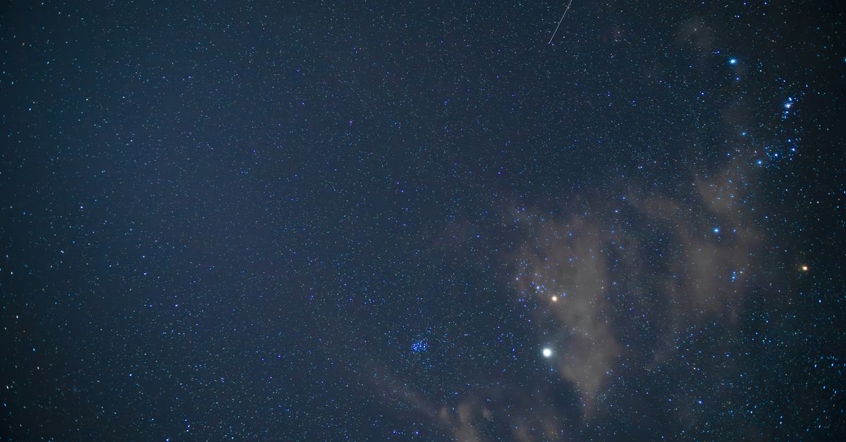 A stunning view of stars and nebulae in Costa Rica's night sky, perfect for astronomy enthusiasts.