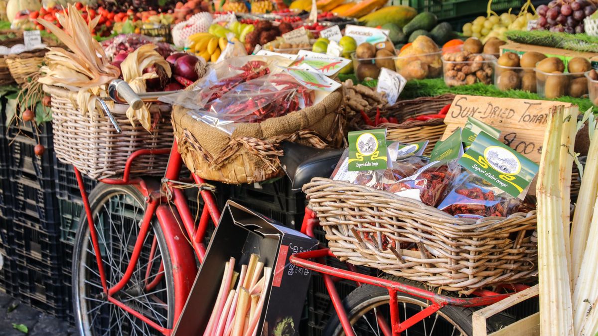 Découverte des marchés paysans de la Camargue en vélo - illustration