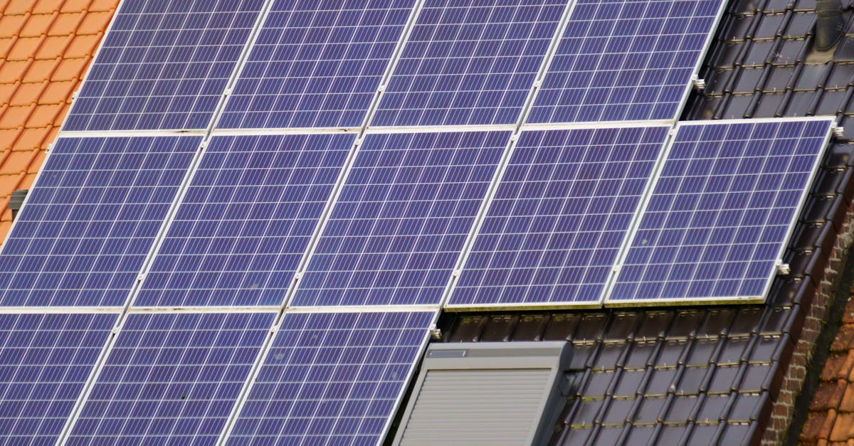 รัฐบาลเร่งหาทางออกวิกฤตพลังงาน หวั่นกระทบค่าครองชีพประชาชน